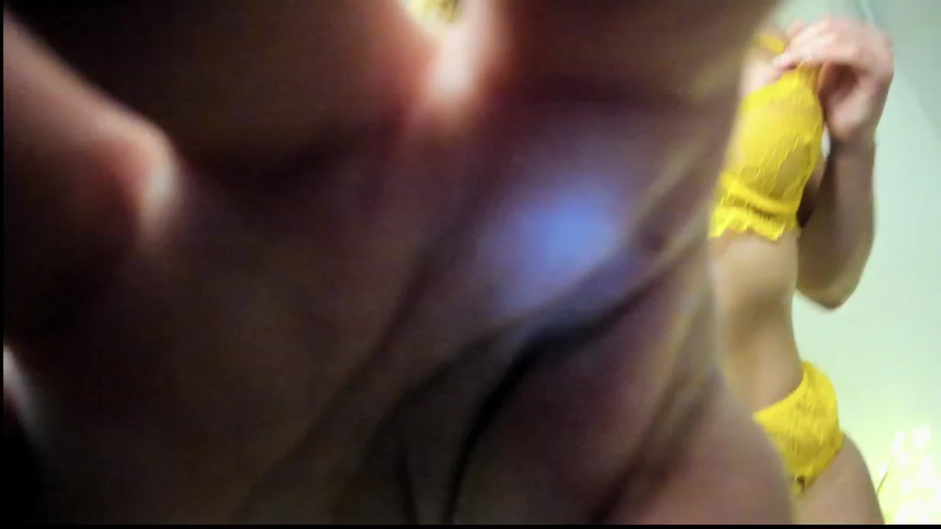 Gallery image thumbnail from Susan_99's myfreecams stream on, 01/06/2023, 04:05 image 2 of 20