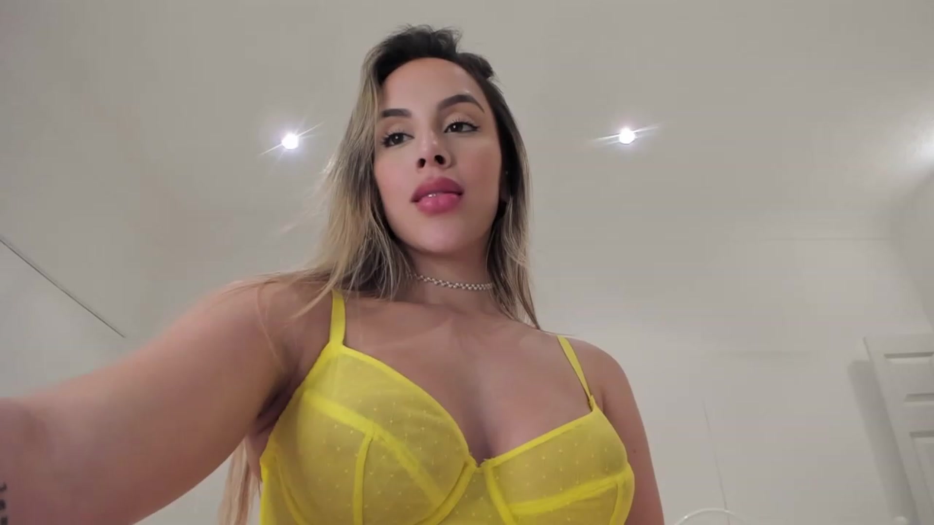 Gallery image thumbnail from Susan_99's myfreecams stream on, 06/03/2023, 02:00 image 19 of 20