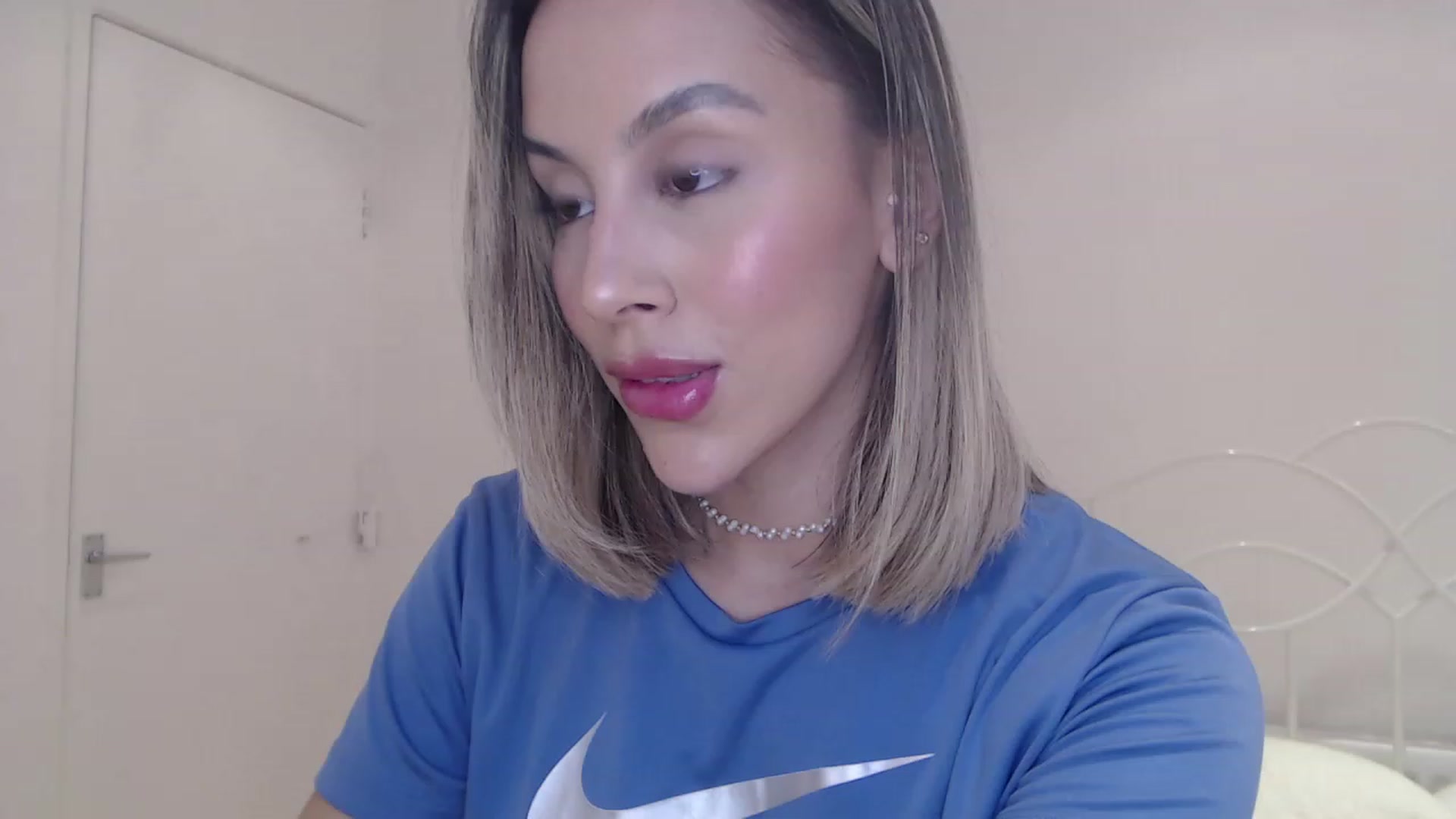 Gallery image thumbnail from Susan_99's myfreecams stream on, 06/25/2023, 20:26 image 3 of 20