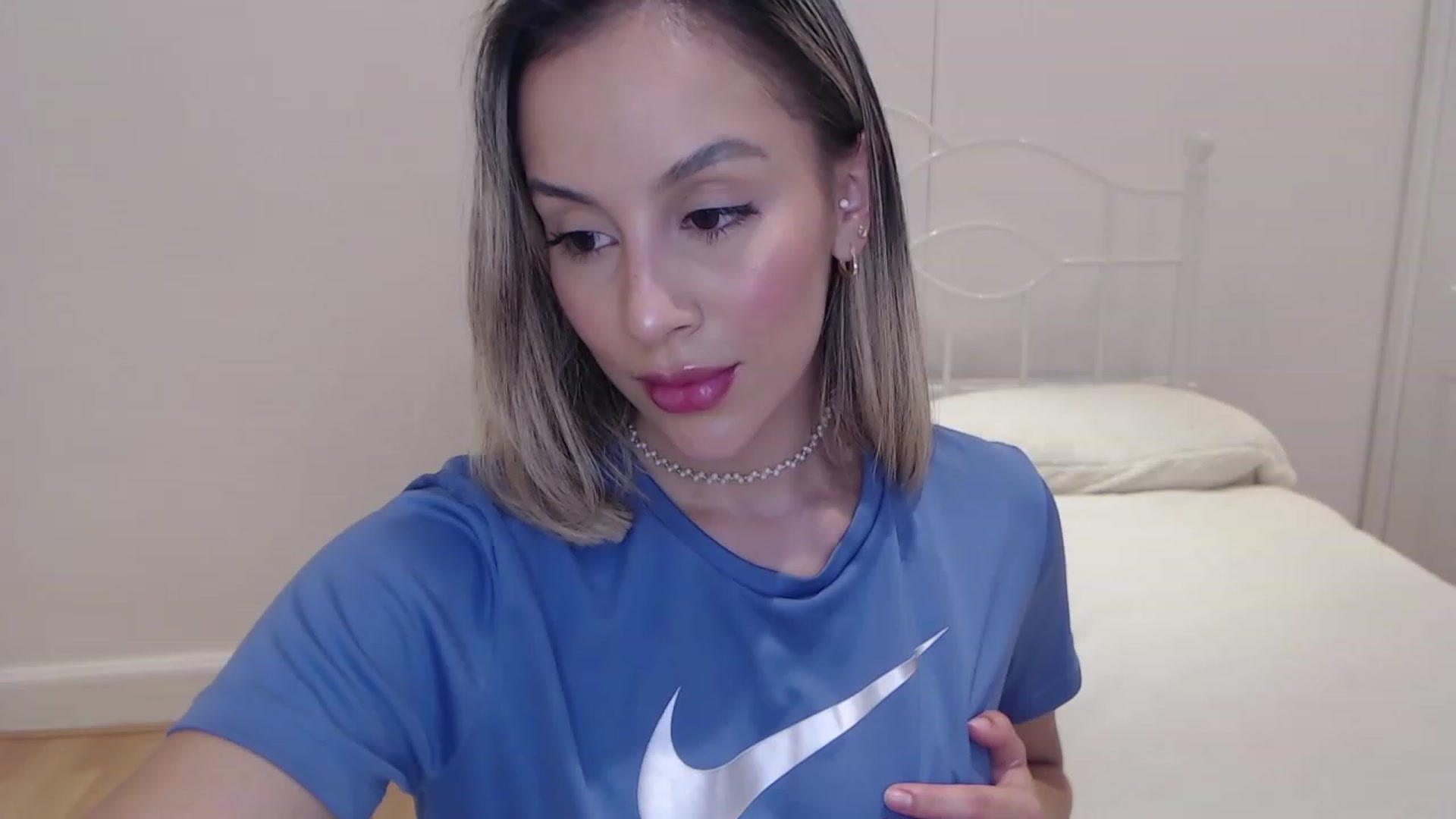 Gallery image thumbnail from Susan_99's myfreecams stream on, 06/25/2023, 20:26 image 7 of 20