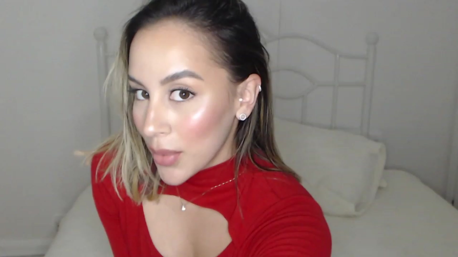Gallery image thumbnail from Susan_99's myfreecams stream on, 07/09/2023, 23:04 image 19 of 20