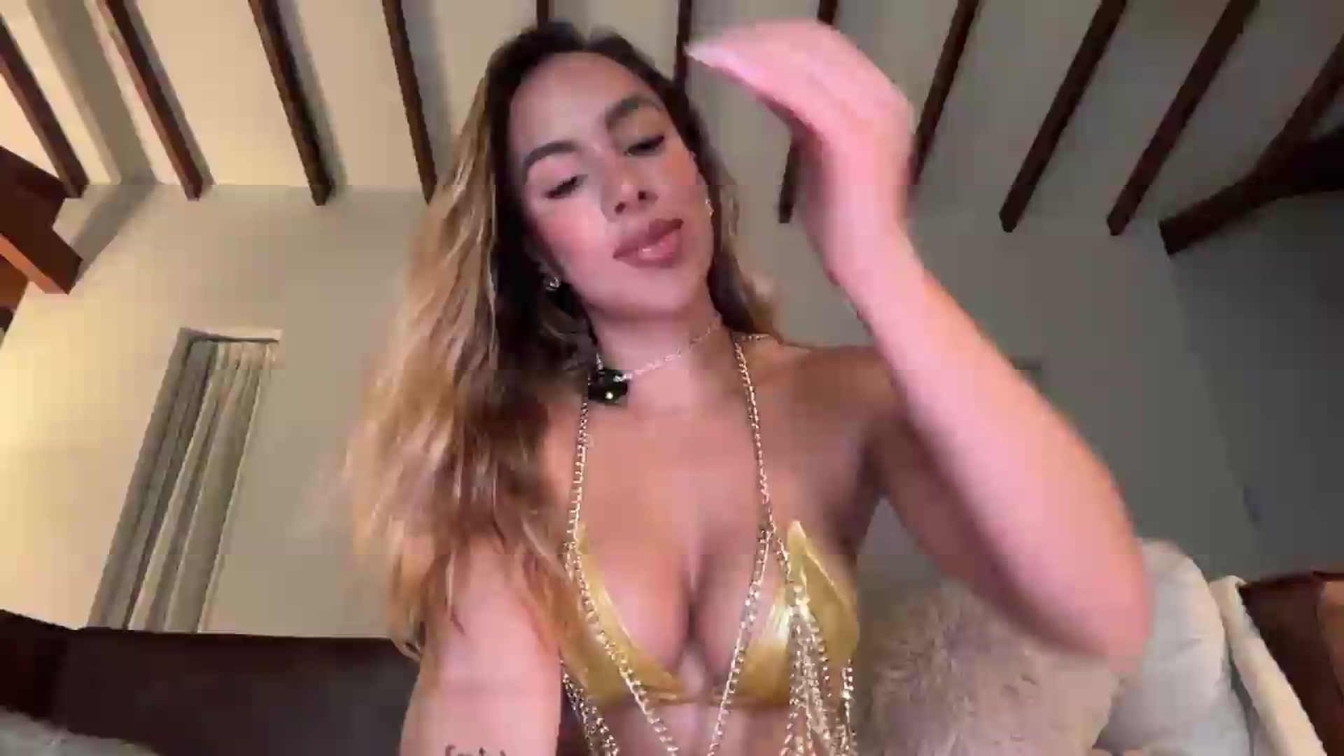 Gallery image thumbnail from Susan_99's myfreecams stream on, 08/22/2026, 07:10 image 1 of 20