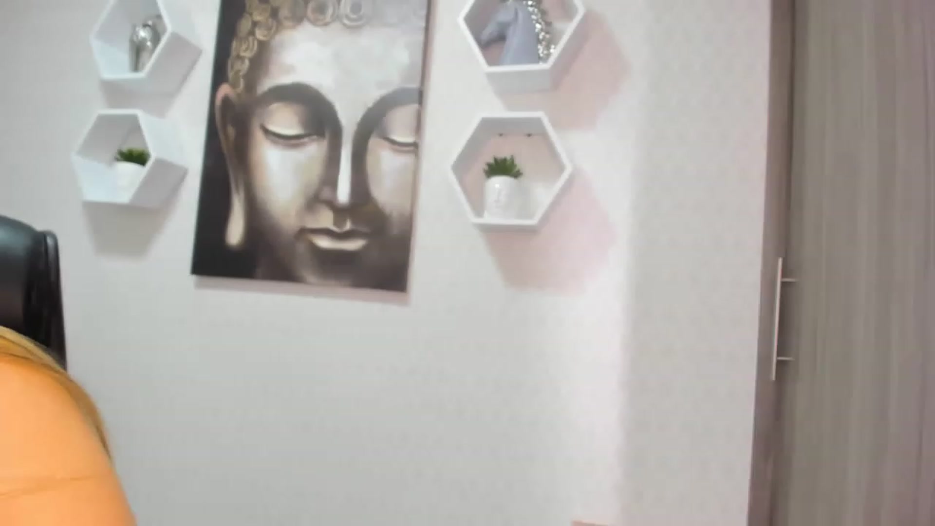 Gallery image thumbnail from Susan_lane's myfreecams stream on, 12/30/2022, 14:28 image 3 of 20