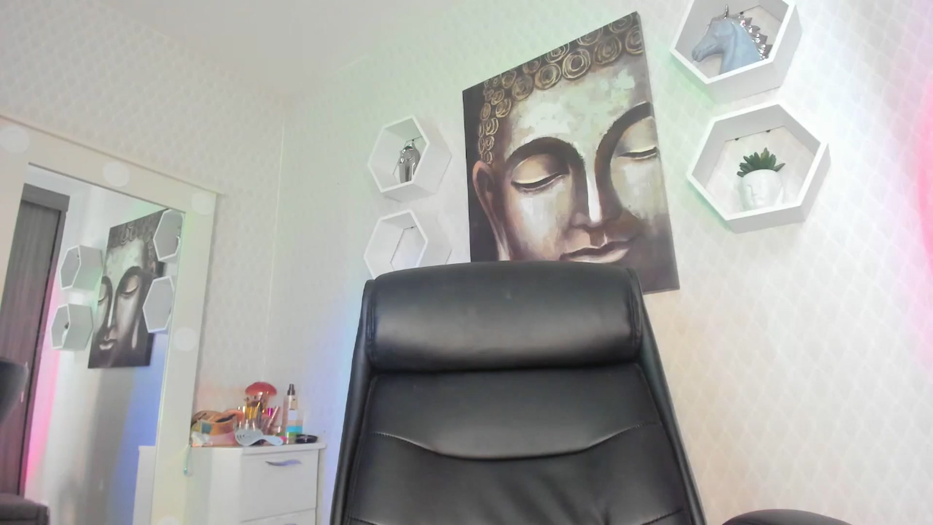 Gallery image thumbnail from Susan_lane's myfreecams stream on, 09/14/2024, 17:09 image 15 of 20