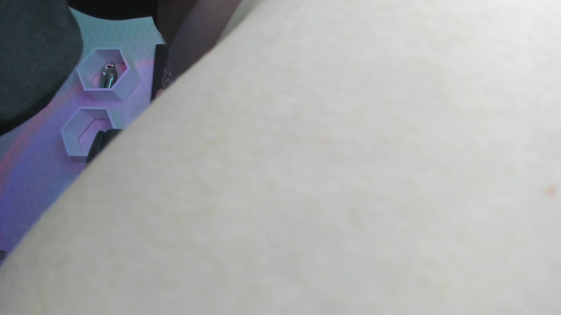 Gallery image thumbnail from Susan_lane's myfreecams stream on, 10/22/2024, 17:39 image 8 of 20