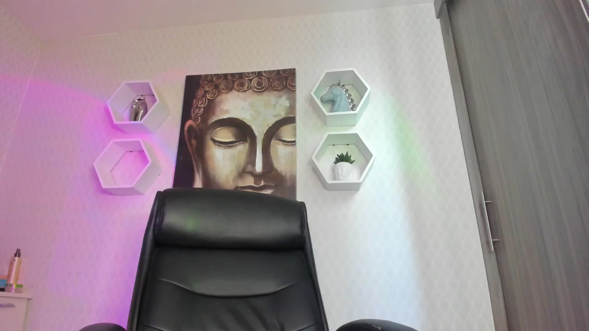 Gallery image thumbnail from Susan_lane's myfreecams stream on, 11/05/2024, 16:17 image 4 of 20