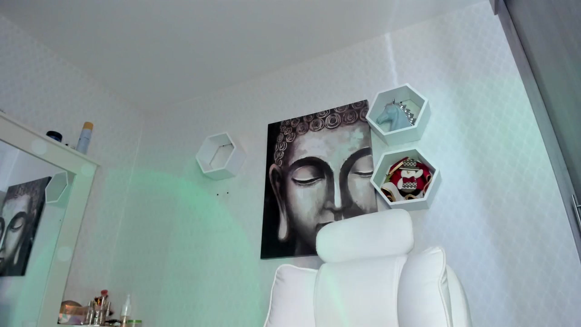 Gallery image thumbnail from Susan_lane's myfreecams stream on, 12/13/2025, 18:18 image 12 of 20