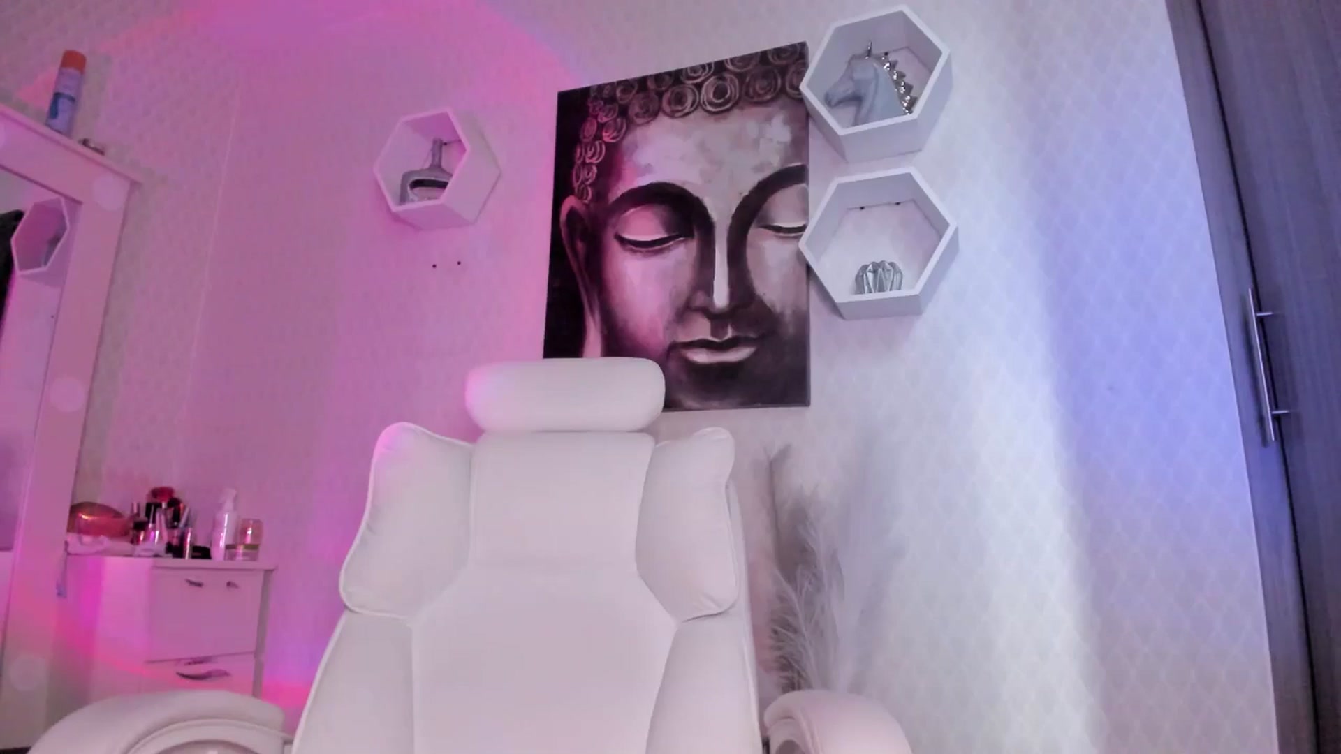 Gallery image thumbnail from Susan_lane's myfreecams stream on, 02/20/2026, 15:10 image 2 of 20