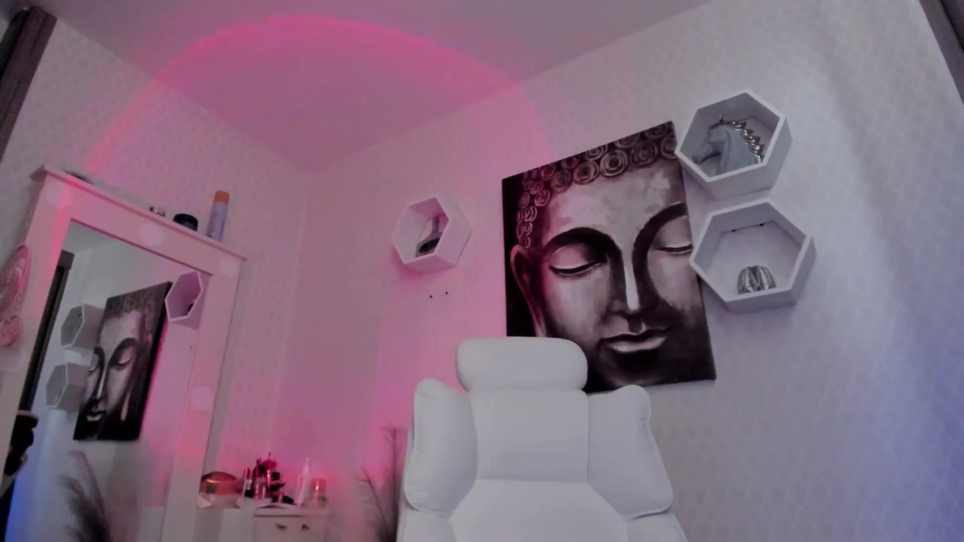 Gallery image thumbnail from Susan_lane's myfreecams stream on, 03/14/2026, 16:33 image 6 of 20