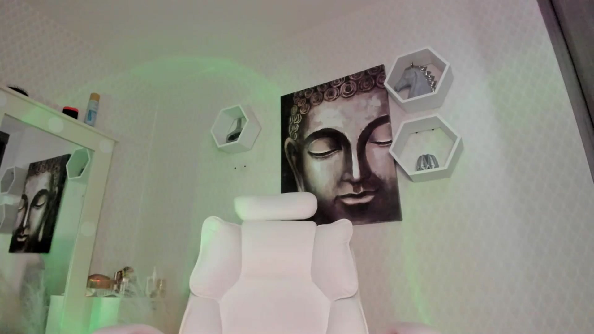 Gallery image thumbnail from Susan_lane's myfreecams stream on, 04/11/2026, 18:35 image 11 of 20