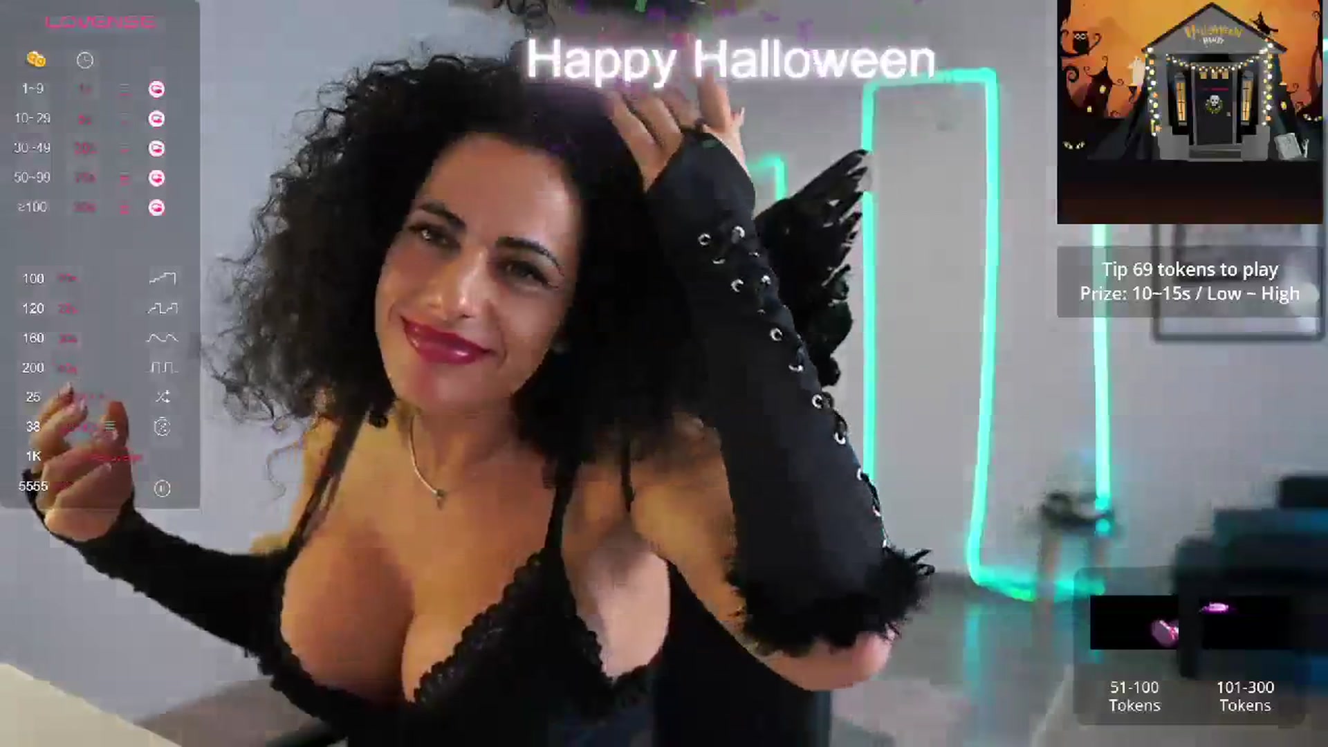 Gallery image thumbnail from Susana_Spears's myfreecams stream on, 10/31/2023, 20:13 image 2 of 20