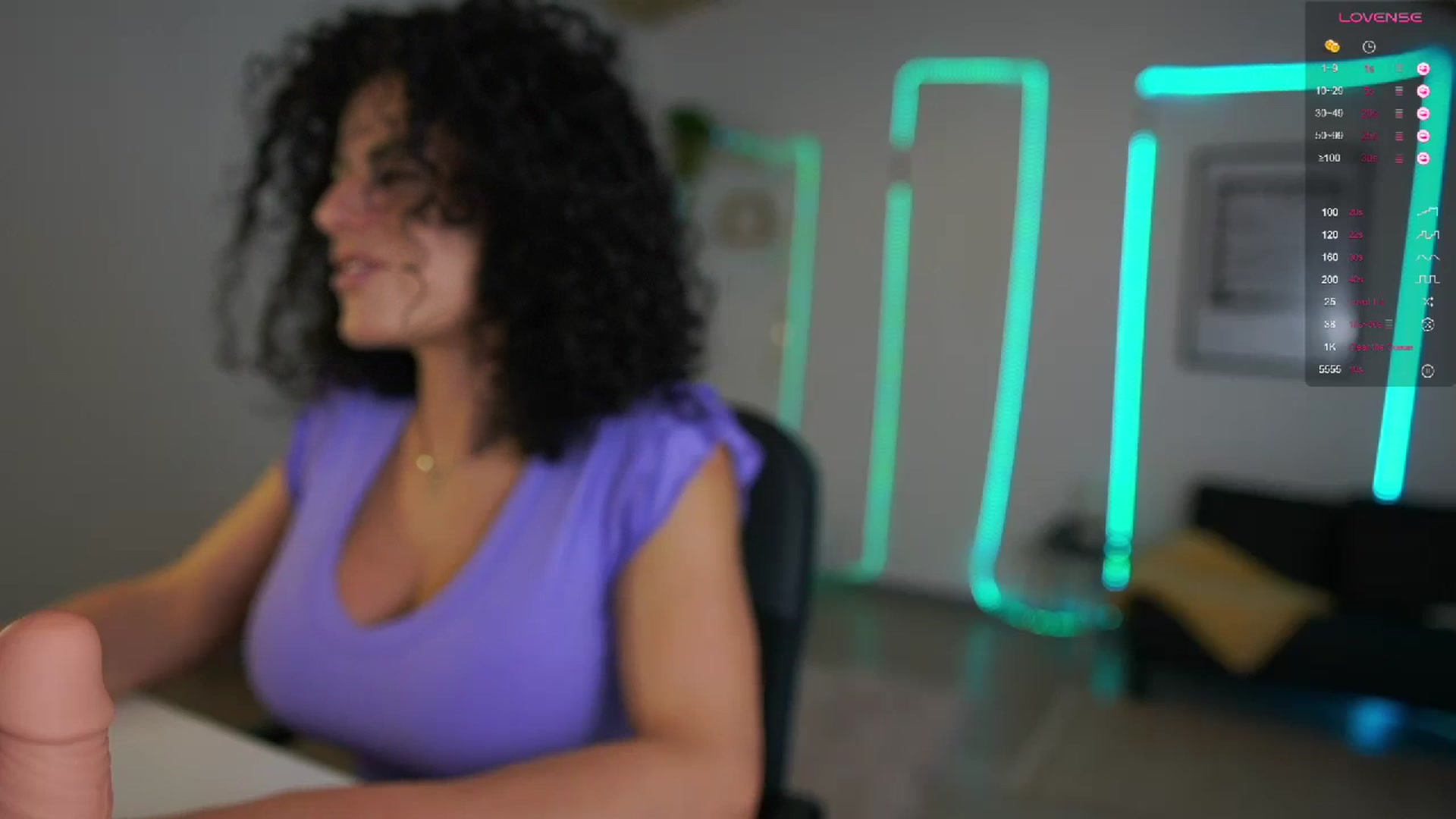 Gallery image thumbnail from Susana_Spears's myfreecams stream on, 11/20/2023, 16:59 image 10 of 20