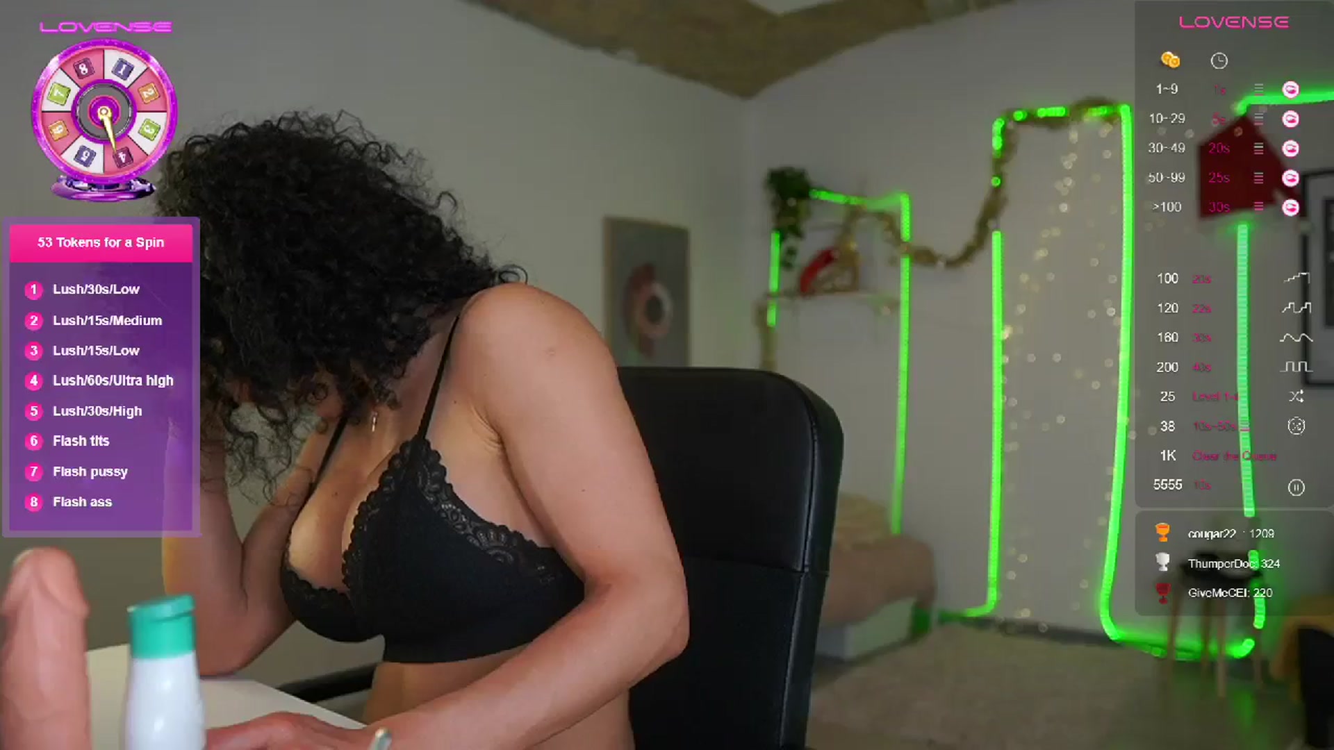 Gallery image thumbnail from Susana_Spears's myfreecams stream on, 12/22/2023, 24:00 image 10 of 20