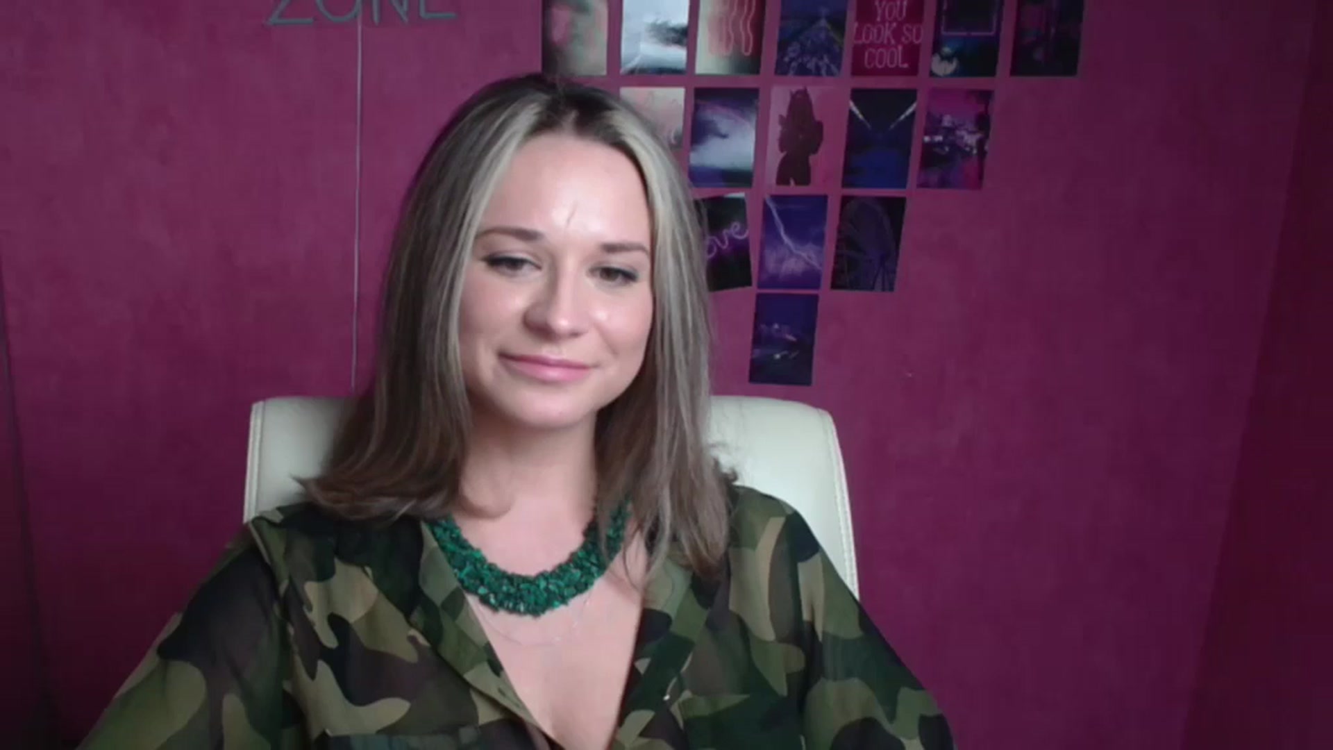 Gallery image thumbnail from Susanna_Angel's myfreecams stream on, 03/11/2026, 12:10 image 4 of 20