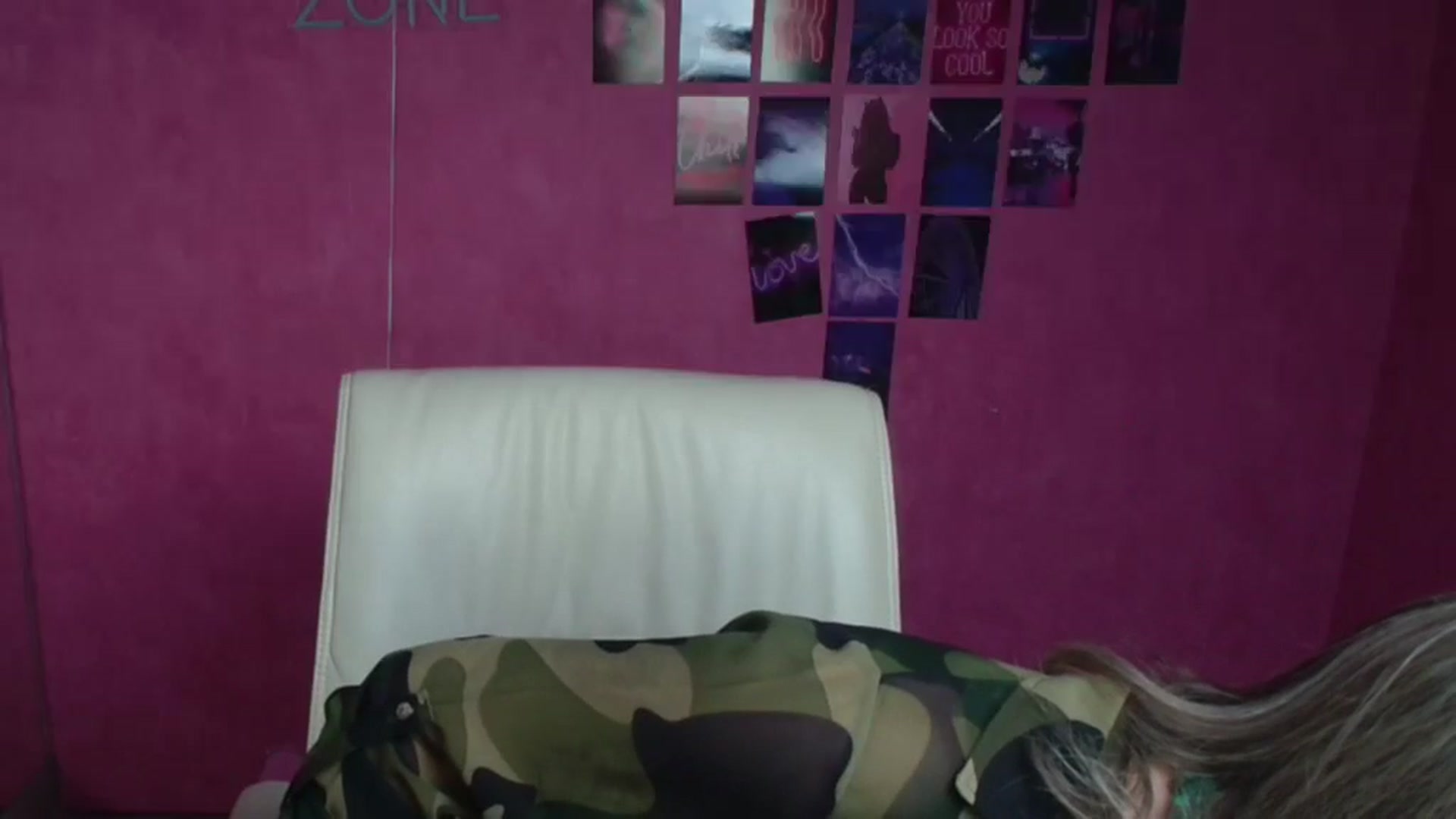 Gallery image thumbnail from Susanna_Angel's myfreecams stream on, 03/11/2026, 12:10 image 13 of 20