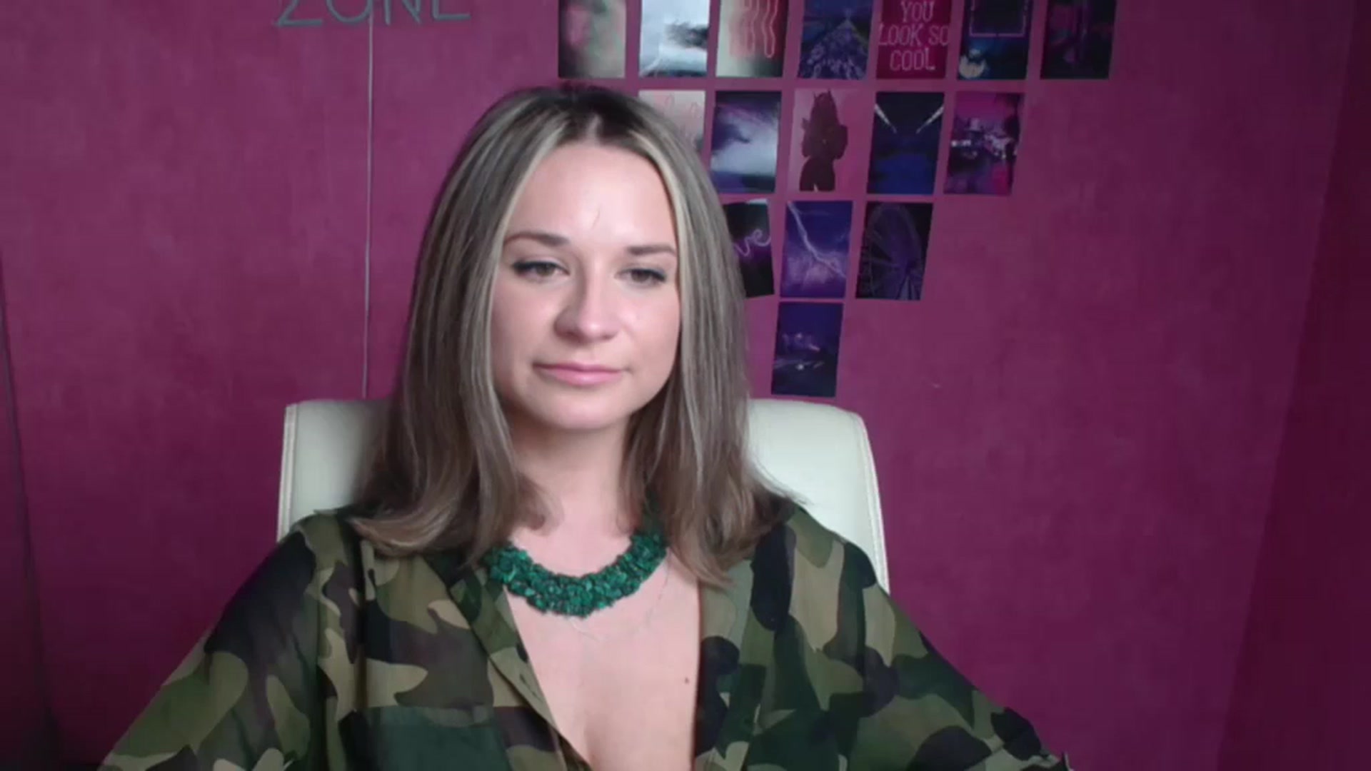 Gallery image thumbnail from Susanna_Angel's myfreecams stream on, 03/11/2026, 12:10 image 15 of 20