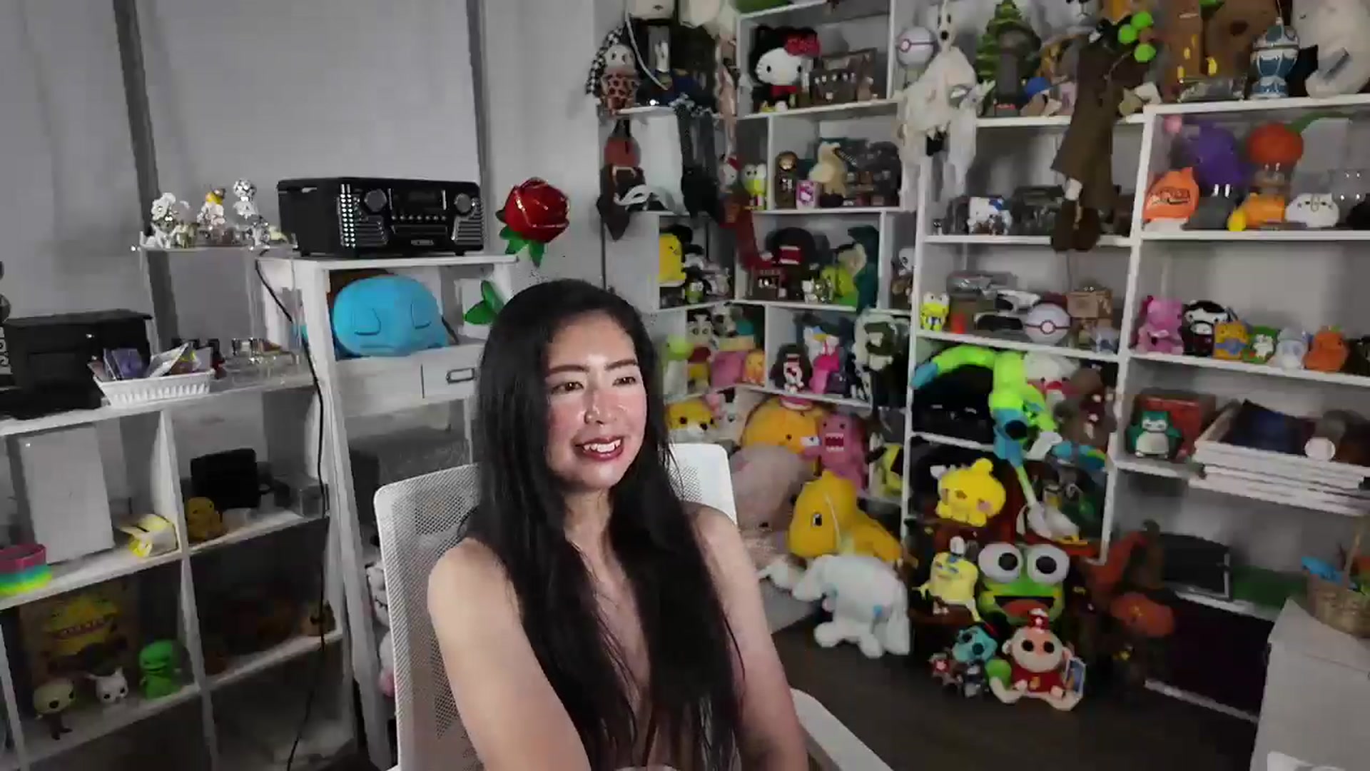 Gallery image thumbnail from SusieQute's myfreecams stream on, 05/12/2025, 01:15 image 19 of 20