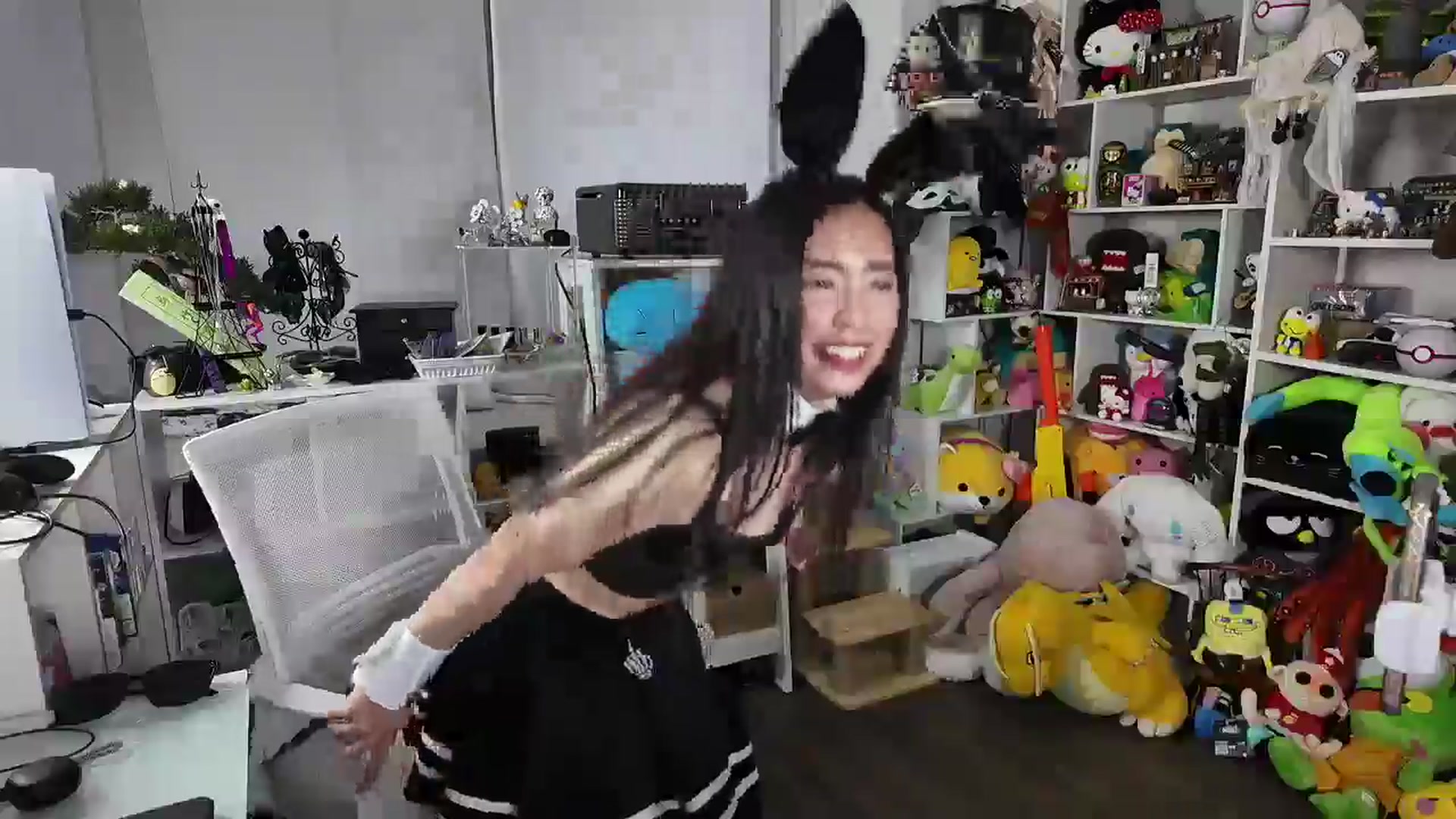 Gallery image thumbnail from SusieQute's myfreecams stream on, 06/07/2025, 23:24 image 13 of 20