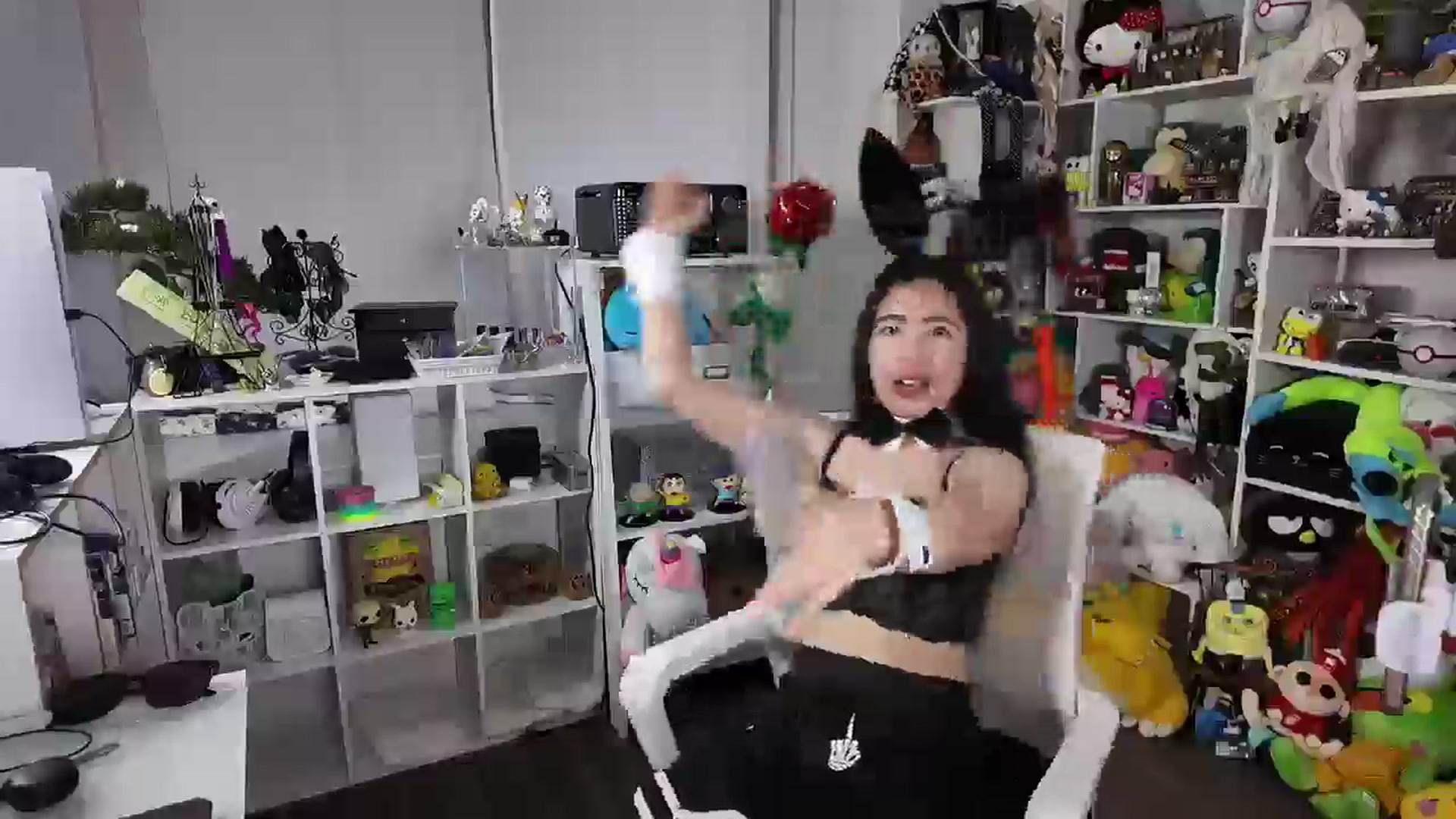 Gallery image thumbnail from SusieQute's myfreecams stream on, 06/07/2025, 23:24 image 16 of 20