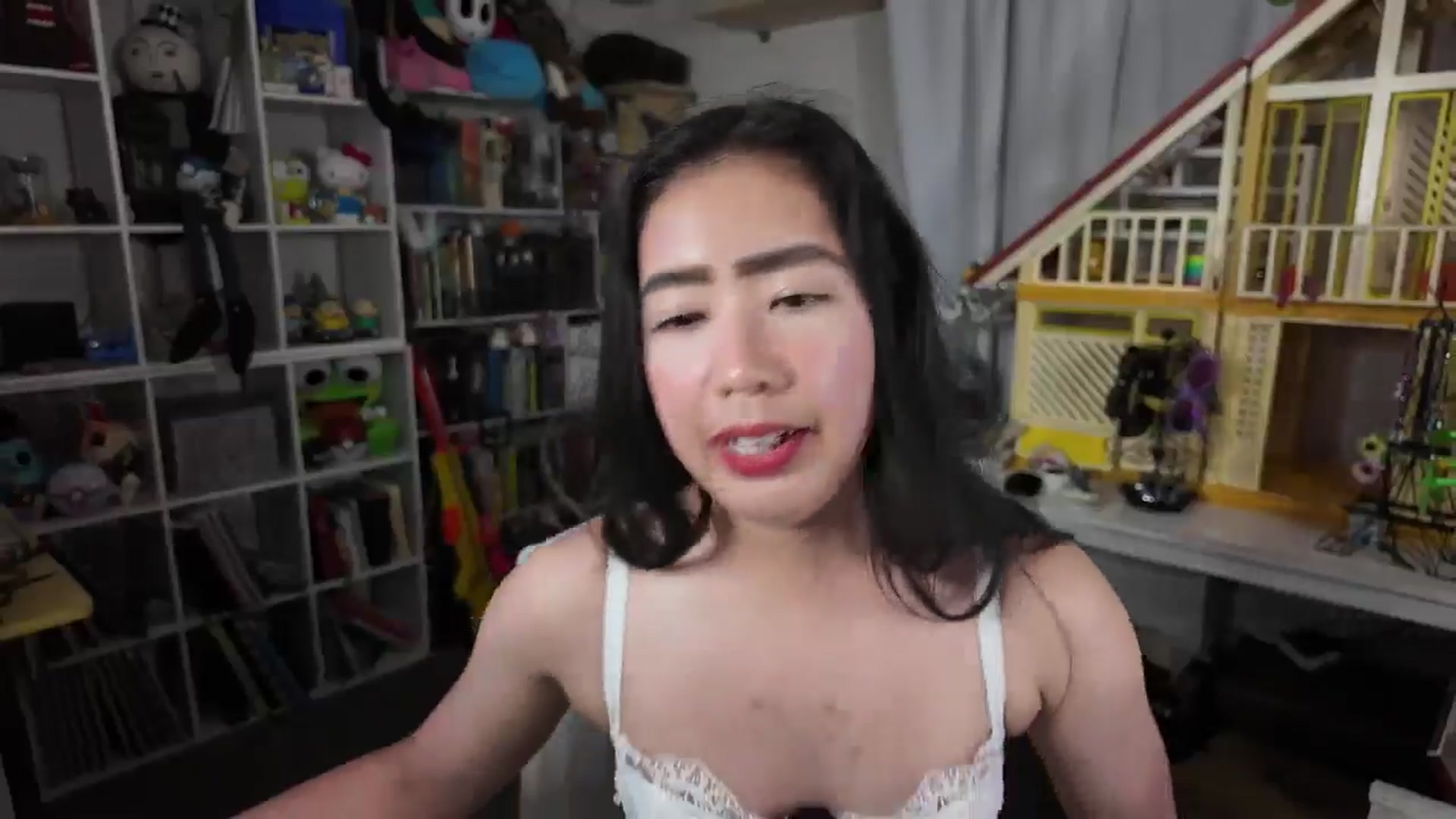 Gallery image thumbnail from SusieQute's myfreecams stream on, 09/17/2025, 24:40 image 18 of 20