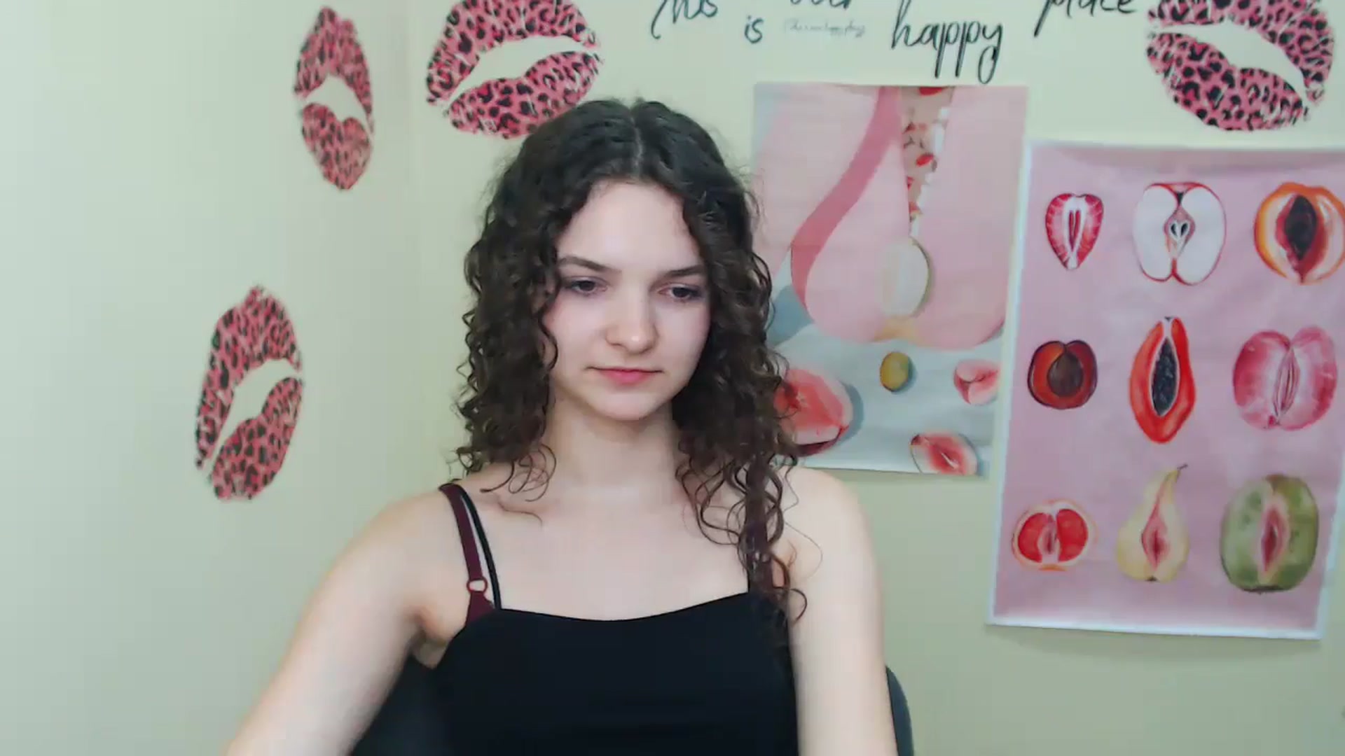 Gallery image thumbnail from SusieStar's myfreecams stream on, 06/03/2025, 11:48 image 15 of 20