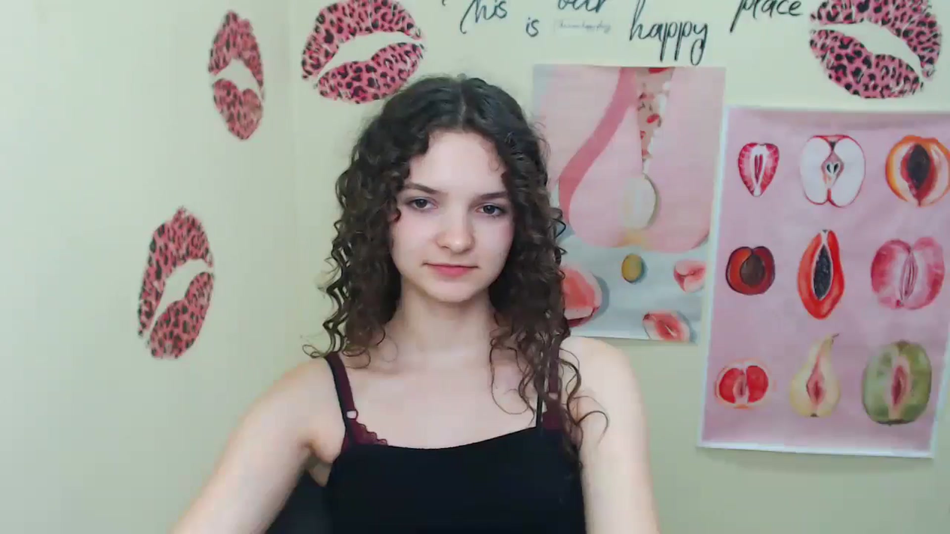 Gallery image thumbnail from SusieStar's myfreecams stream on, 06/03/2025, 13:27 image 15 of 20