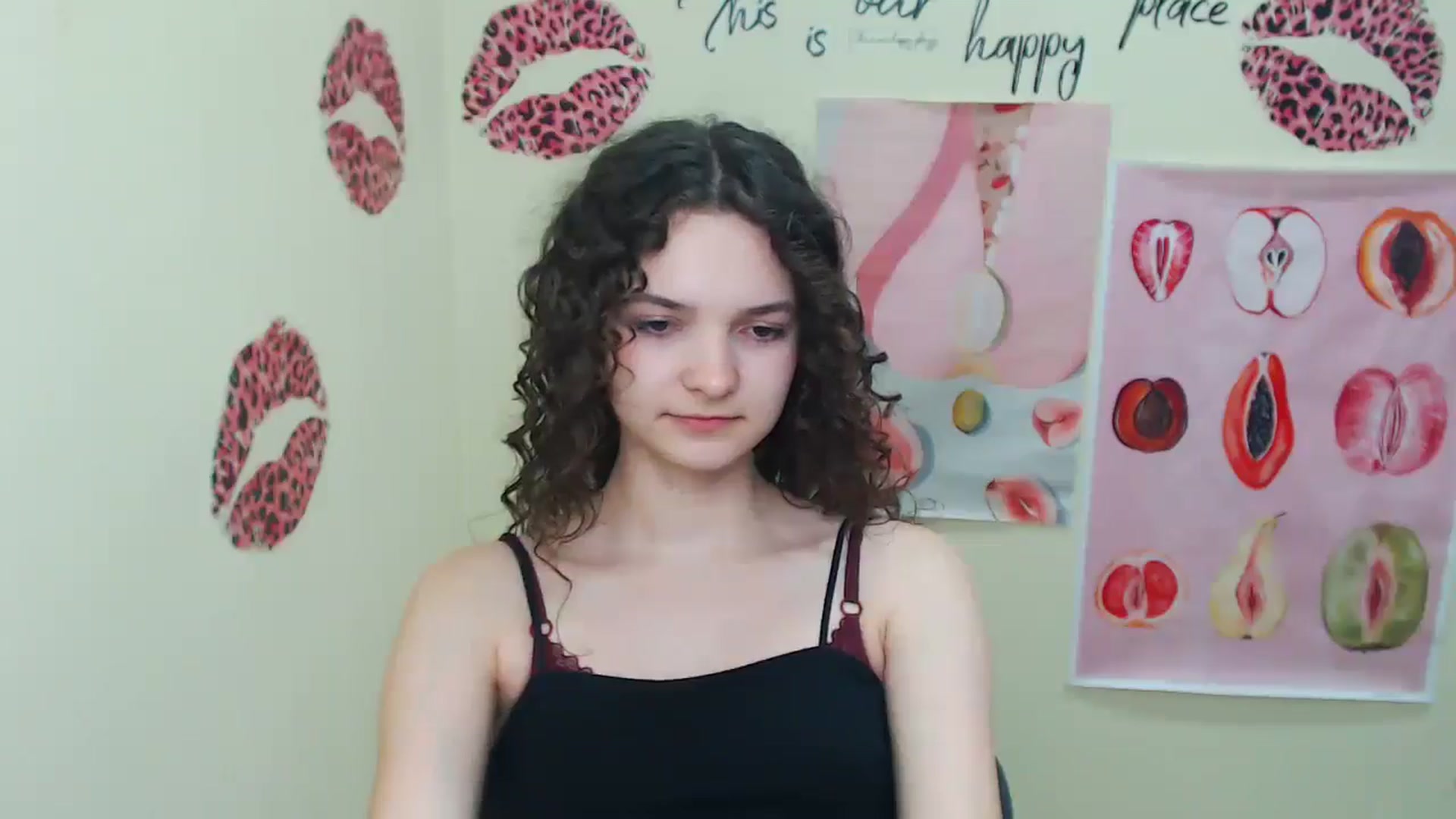 Gallery image thumbnail from SusieStar's myfreecams stream on, 06/03/2025, 13:27 image 6 of 20
