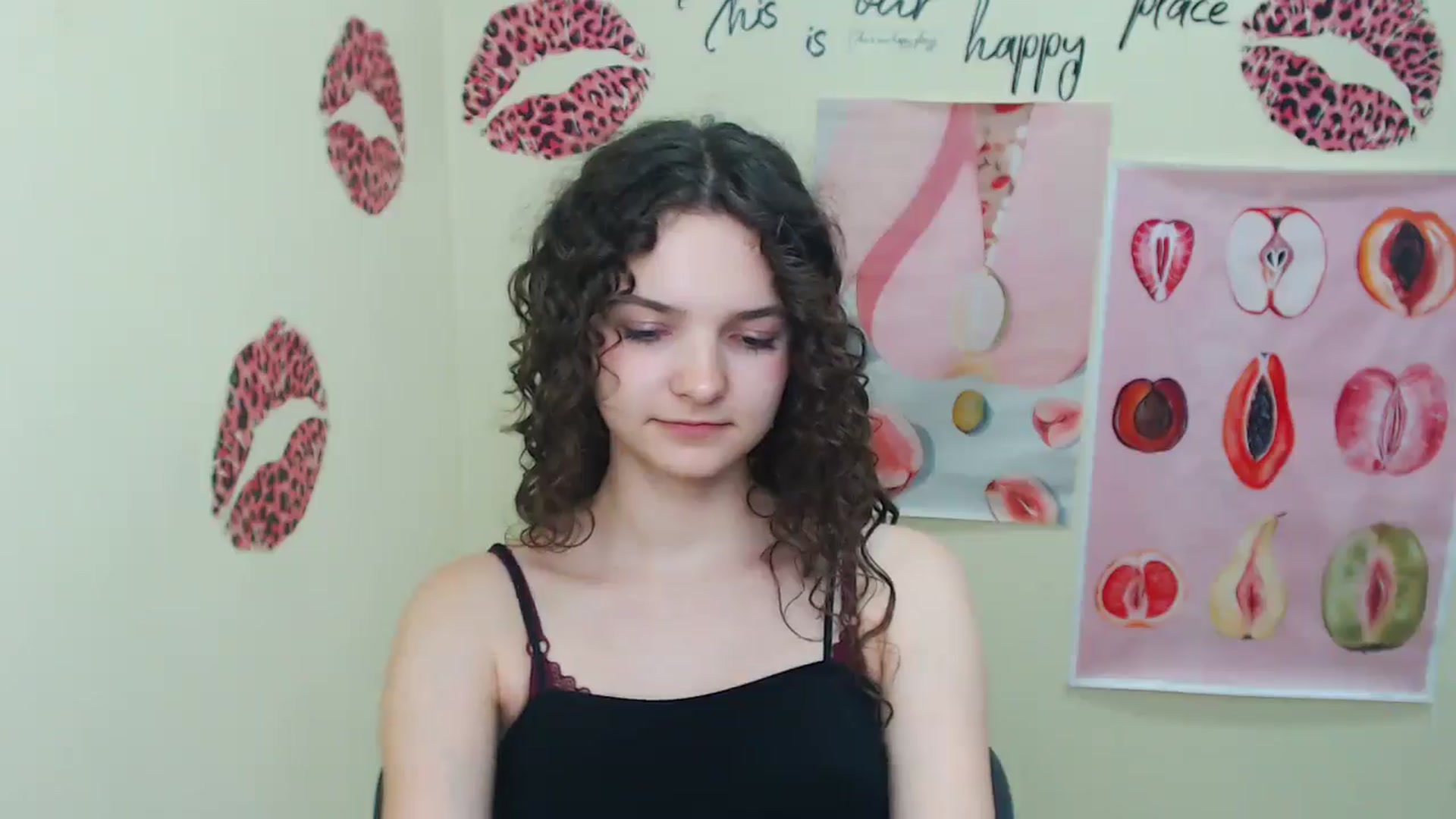 Gallery image thumbnail from SusieStar's myfreecams stream on, 06/03/2025, 13:27 image 5 of 20