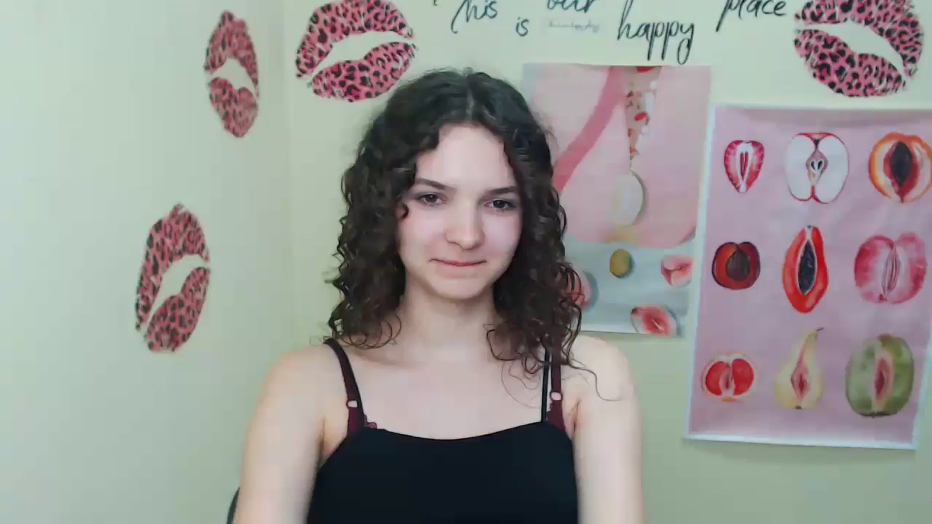 Gallery image thumbnail from SusieStar's myfreecams stream on, 06/03/2025, 13:27 image 1 of 20