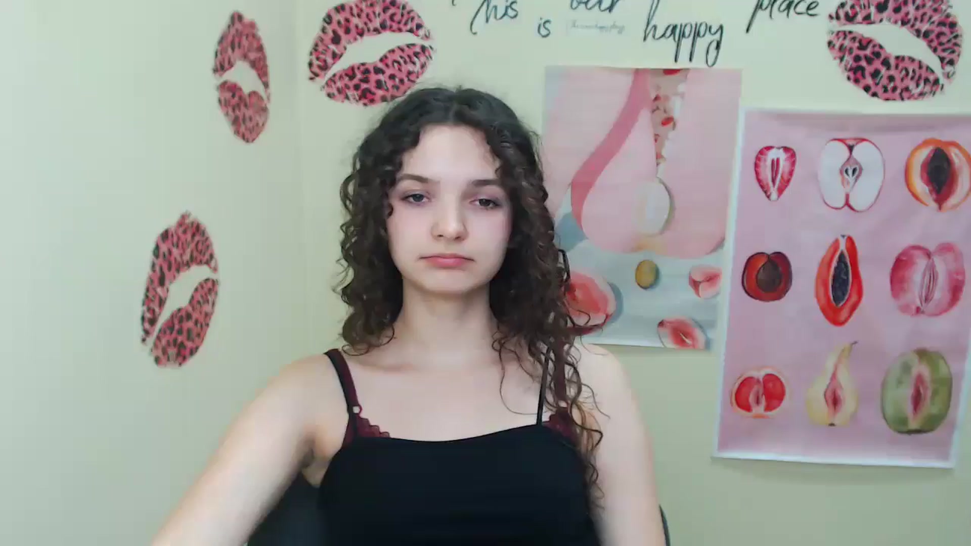 Gallery image thumbnail from SusieStar's myfreecams stream on, 06/03/2025, 13:27 image 13 of 20