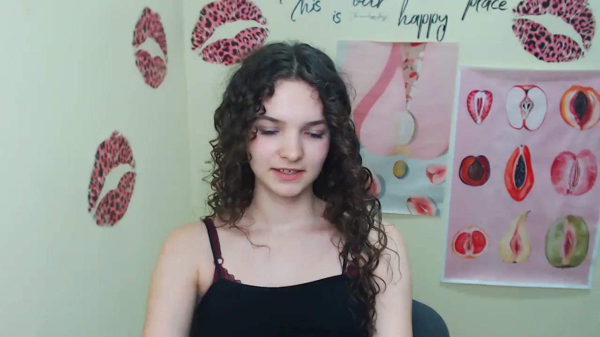 Gallery image thumbnail from SusieStar's myfreecams stream on, 06/03/2025, 17:45 image 8 of 20