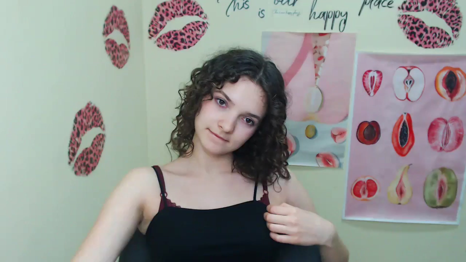 Gallery image thumbnail from SusieStar's myfreecams stream on, 06/03/2025, 17:45 image 5 of 20