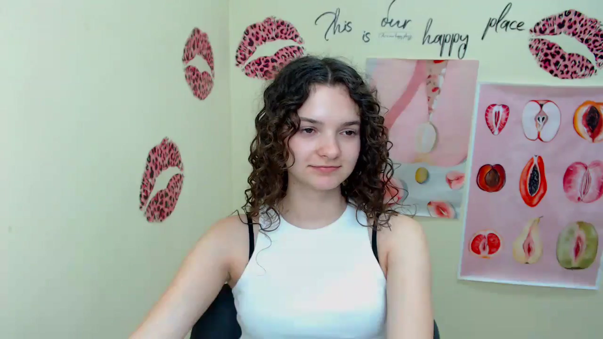 Gallery image thumbnail from SusieStar's myfreecams stream on, 06/09/2025, 10:28 image 6 of 20