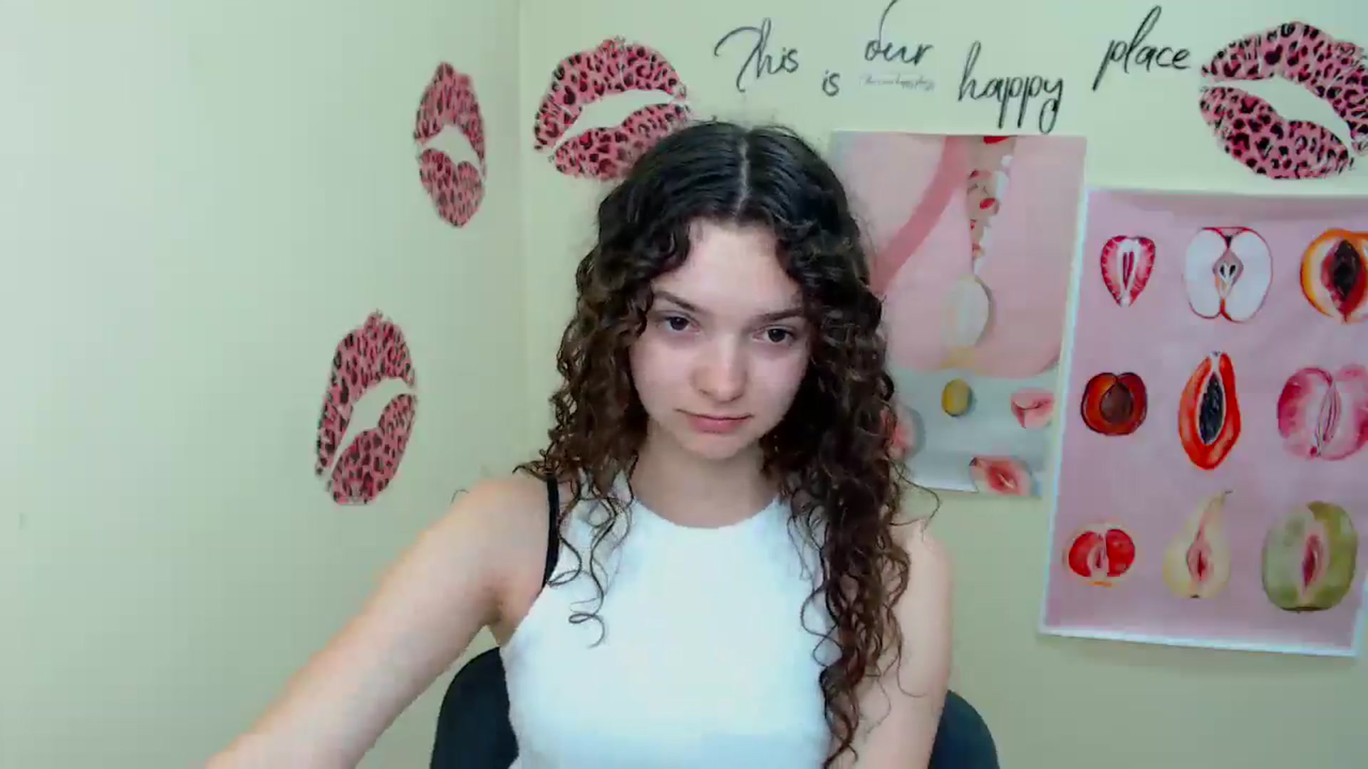 Gallery image thumbnail from SusieStar's myfreecams stream on, 06/09/2025, 10:28 image 10 of 20