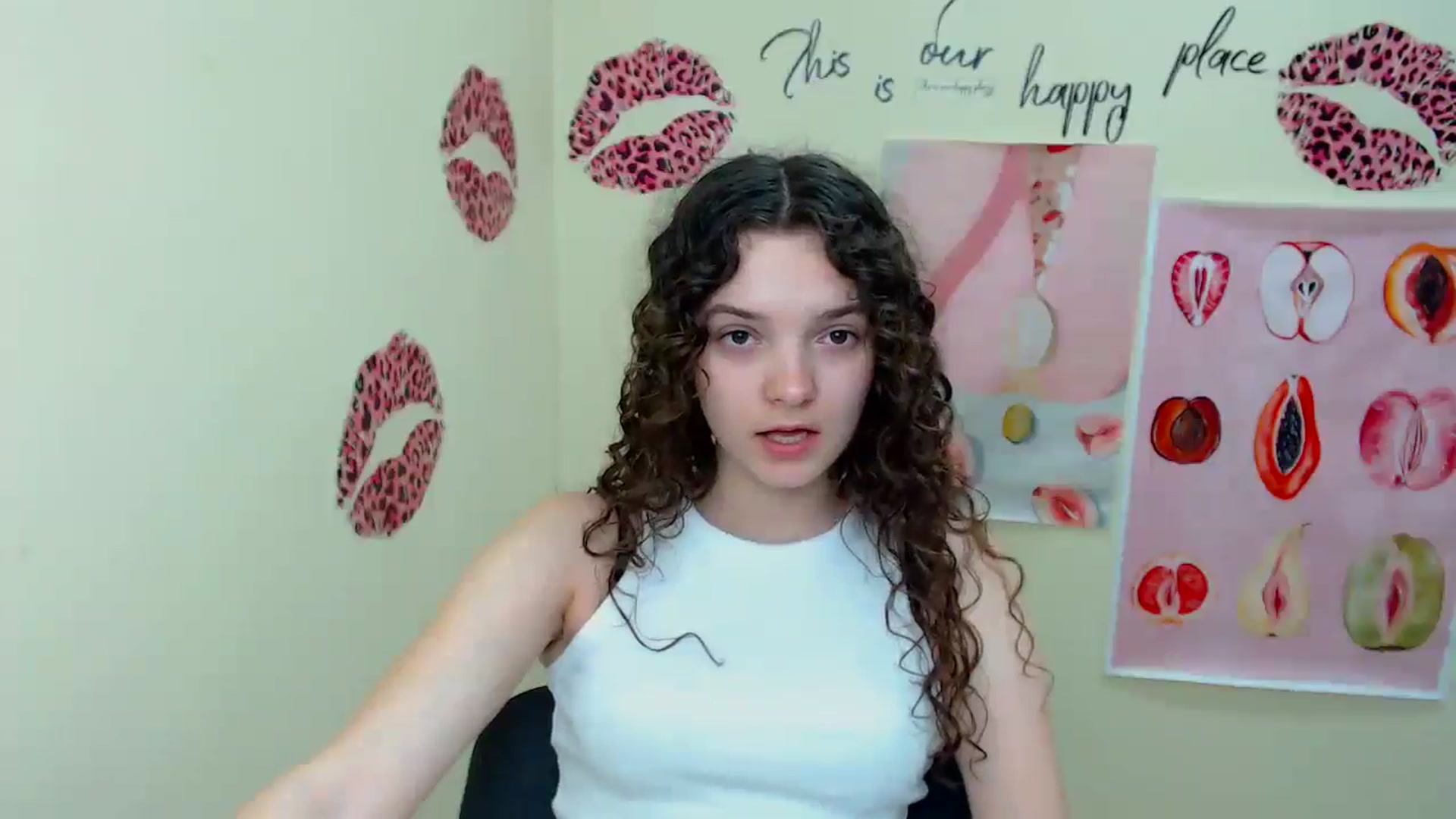 Gallery image thumbnail from SusieStar's myfreecams stream on, 06/09/2025, 10:28 image 9 of 20