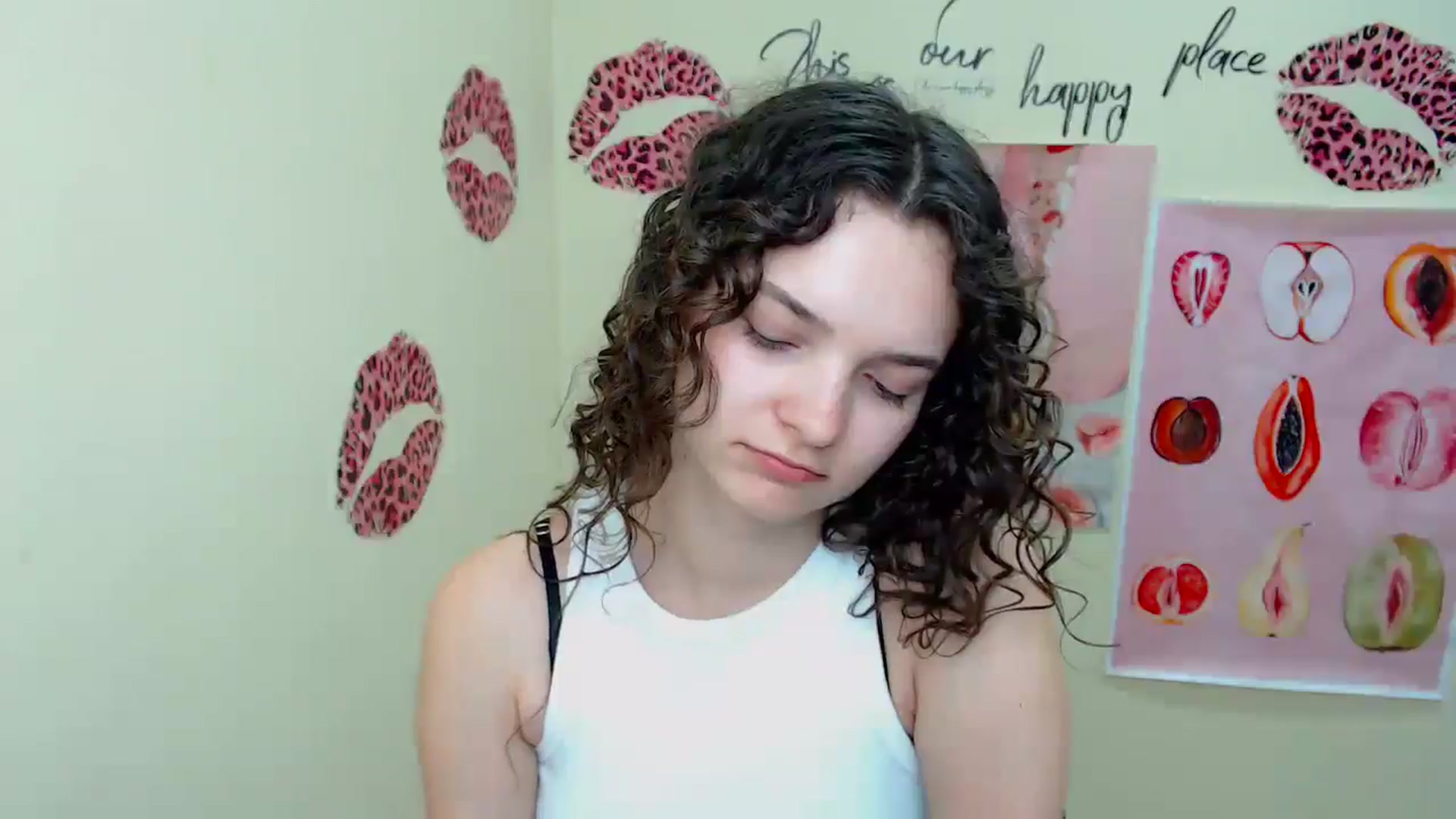 Gallery image thumbnail from SusieStar's myfreecams stream on, 06/09/2025, 10:28 image 5 of 20