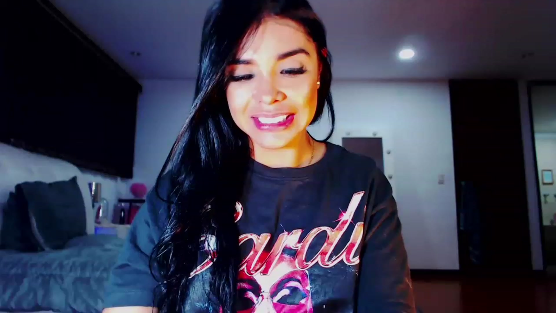 Gallery image thumbnail from SusyHernandez's myfreecams stream on, 01/18/2023, 01:35 image 2 of 20