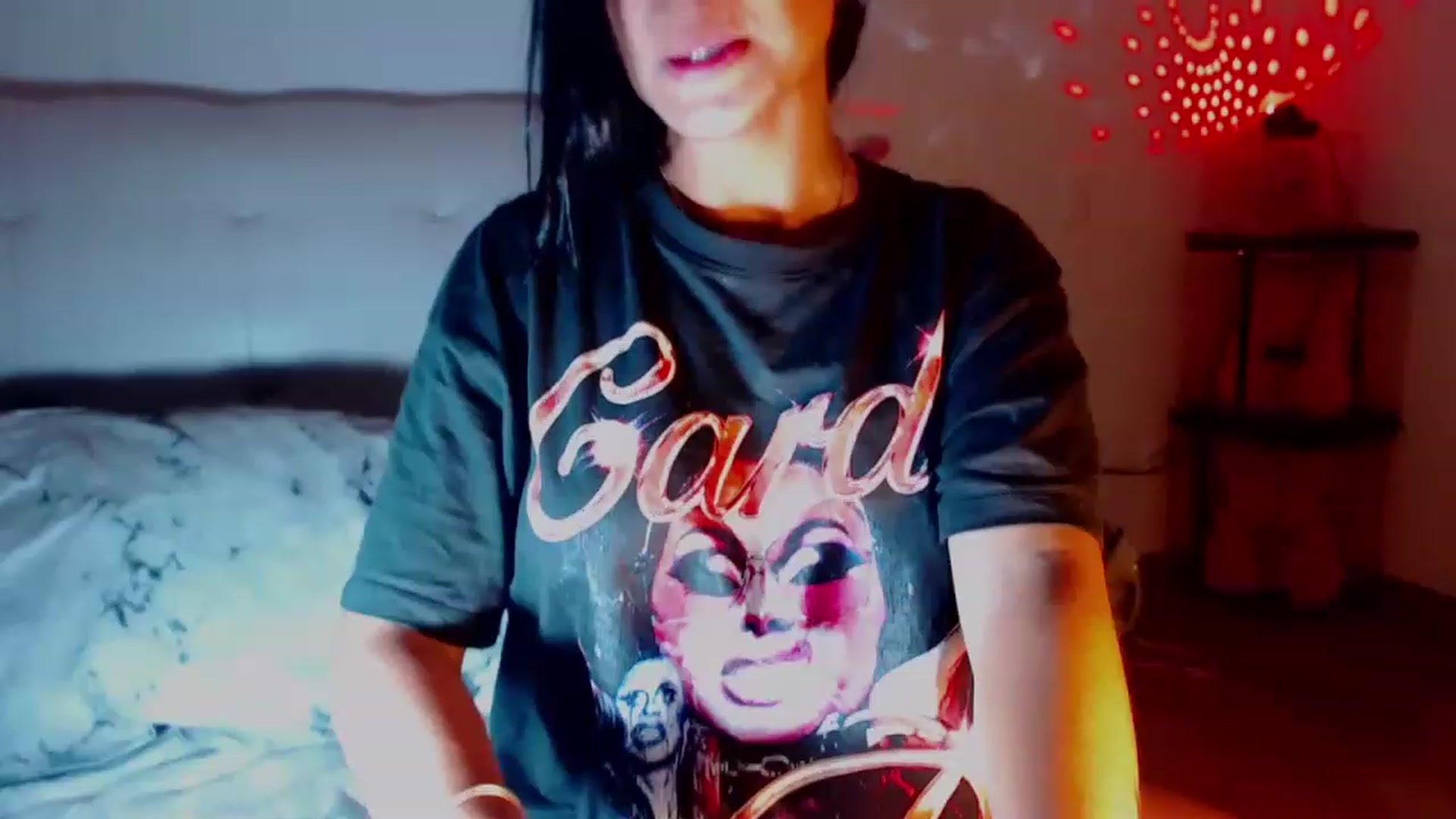 Gallery image thumbnail from SusyHernandez's myfreecams stream on, 05/01/2023, 04:05 image 3 of 20