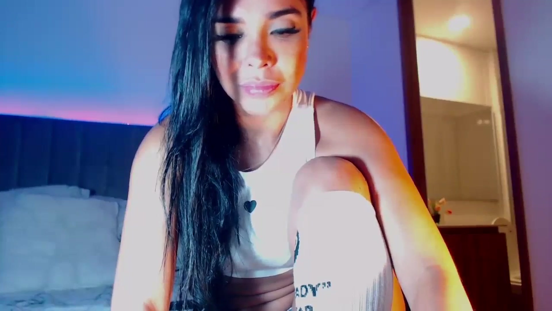 Gallery image thumbnail from SusyHernandez's myfreecams stream on, 08/28/2023, 01:58 image 7 of 20