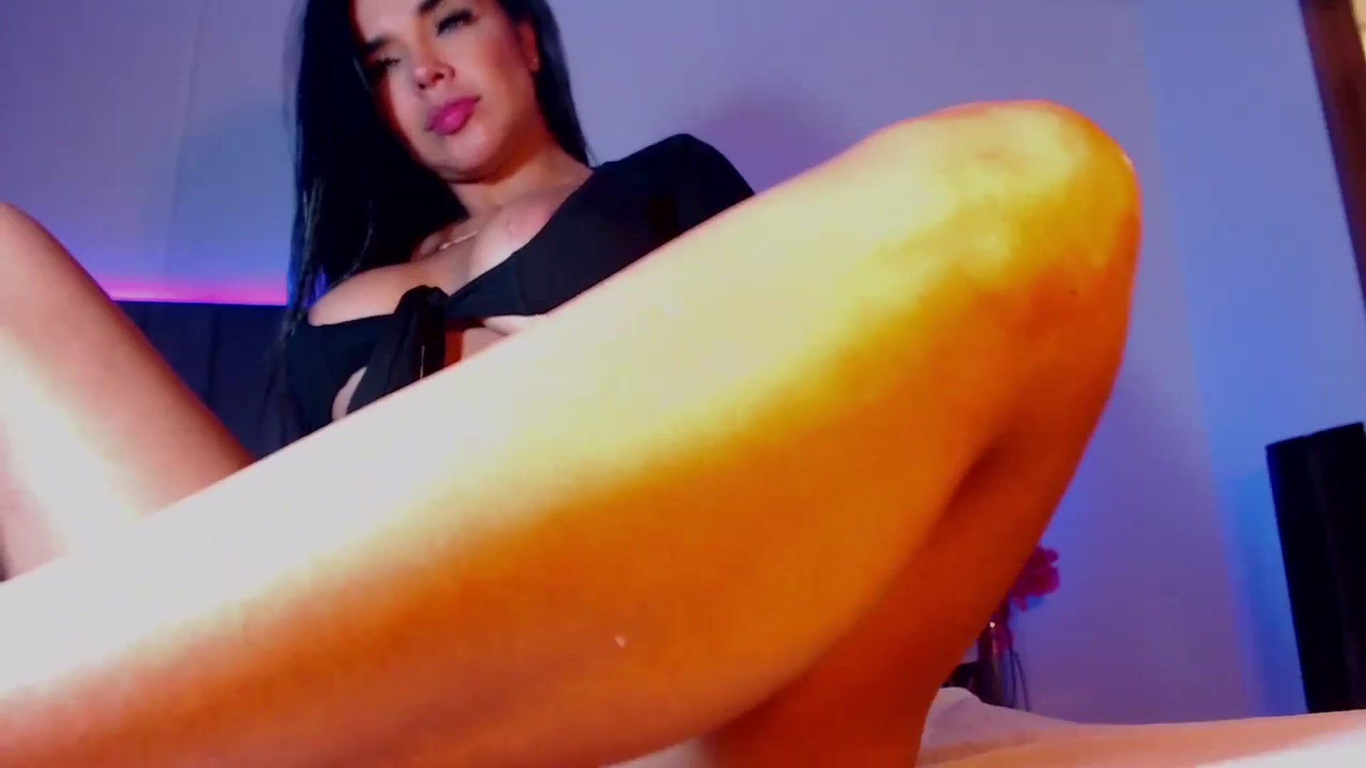 Gallery image thumbnail from SusyHernandez's myfreecams stream on, 09/25/2023, 05:37 image 16 of 20