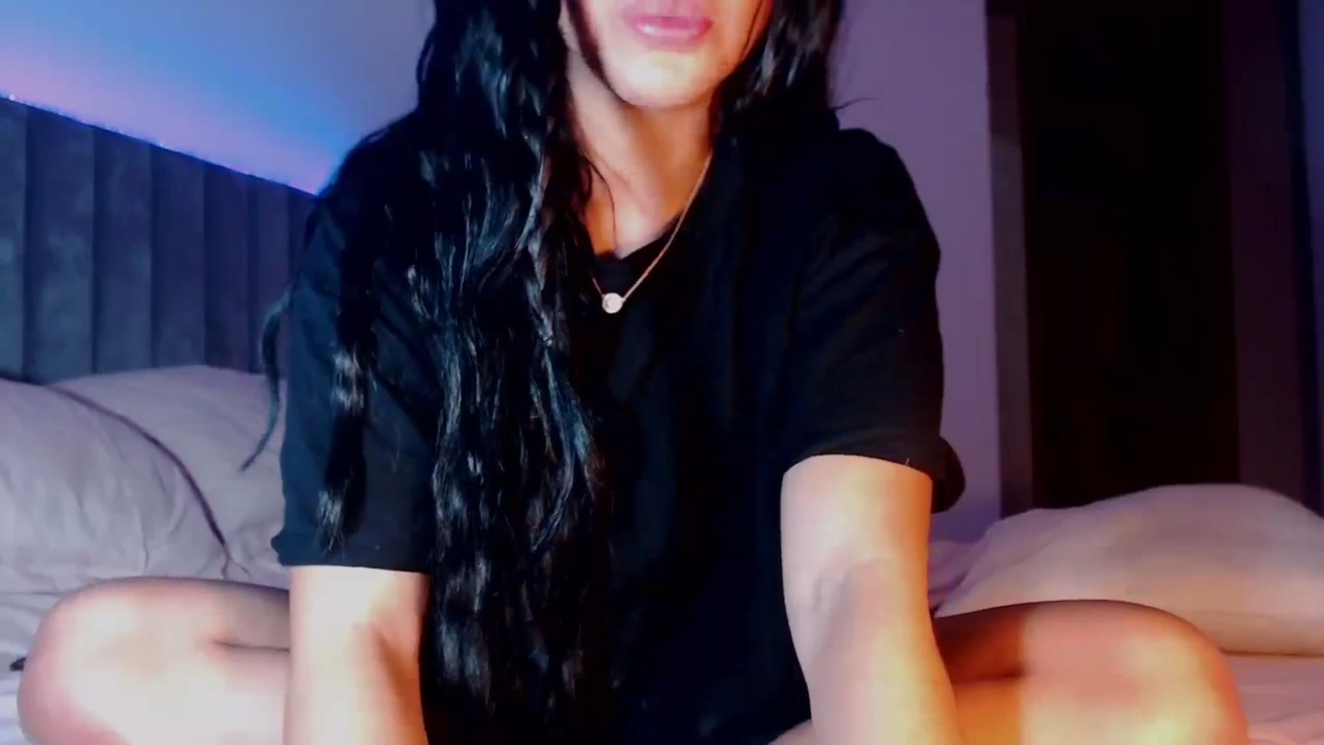Gallery image thumbnail from SusyHernandez's myfreecams stream on, 10/23/2023, 03:58 image 18 of 20