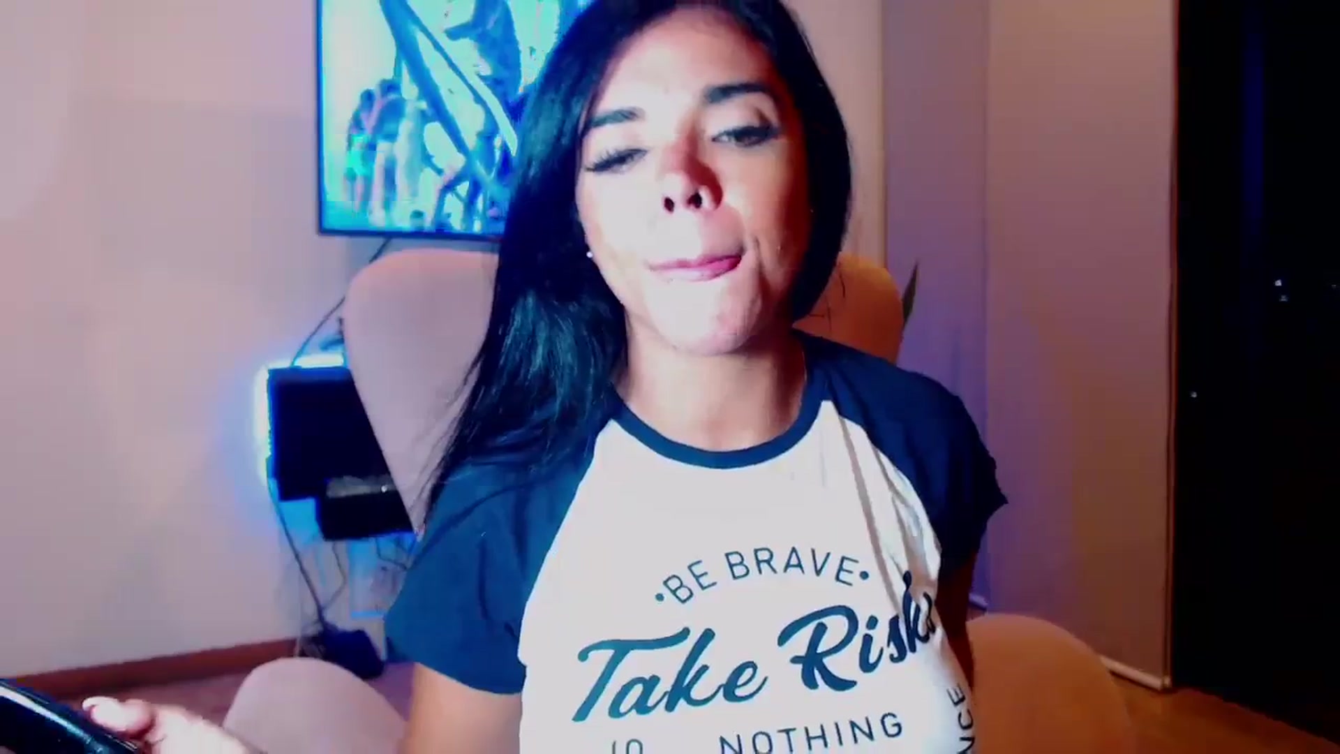 Gallery image thumbnail from SusyHernandez's myfreecams stream on, 11/18/2023, 01:49 image 15 of 20