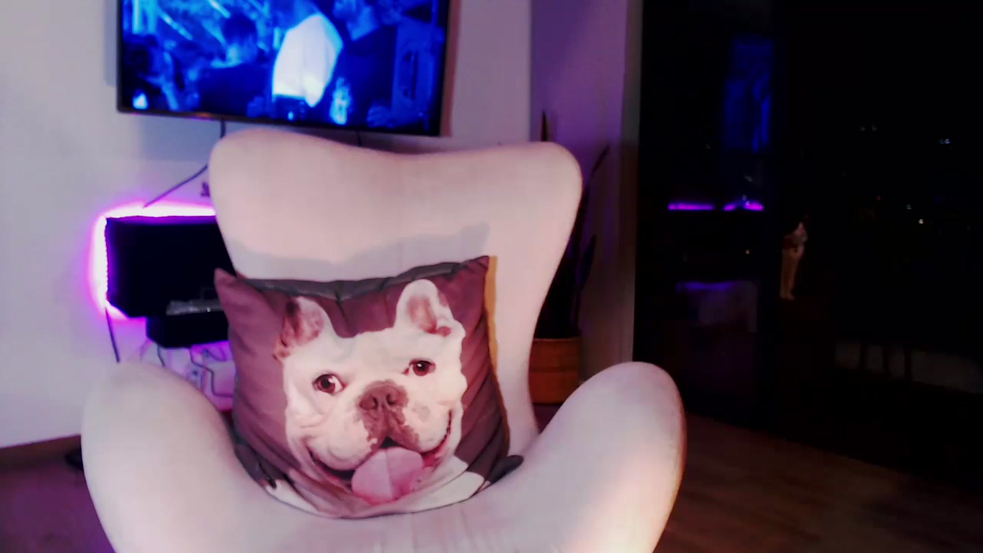 Gallery image thumbnail from SusyHernandez's myfreecams stream on, 01/22/2024, 04:47 image 19 of 20