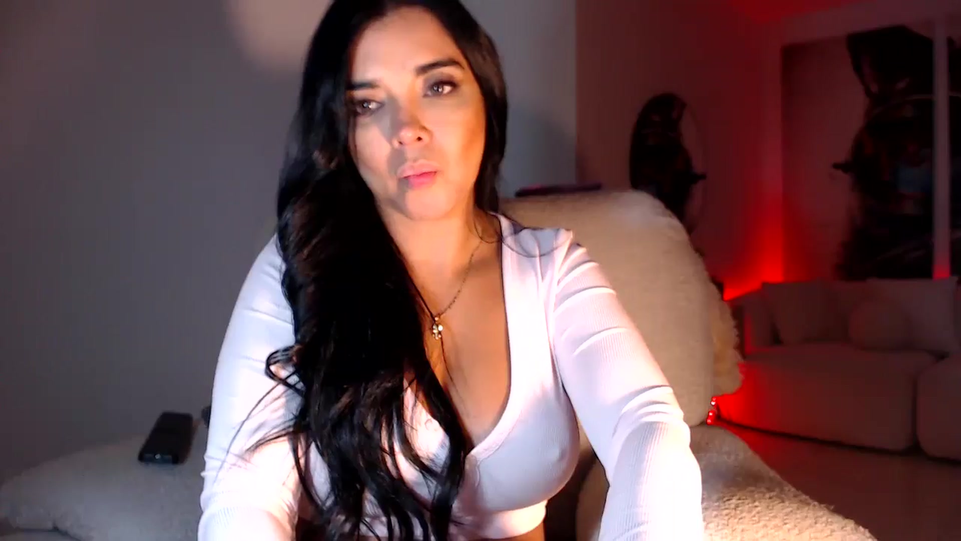 Gallery image thumbnail from SusyHernandez's myfreecams stream on, 05/18/2025, 01:19 image 5 of 20