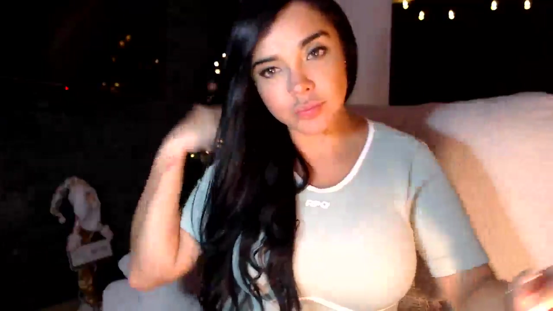Gallery image thumbnail from SusyHernandez's myfreecams stream on, 12/27/2025, 01:53 image 8 of 20