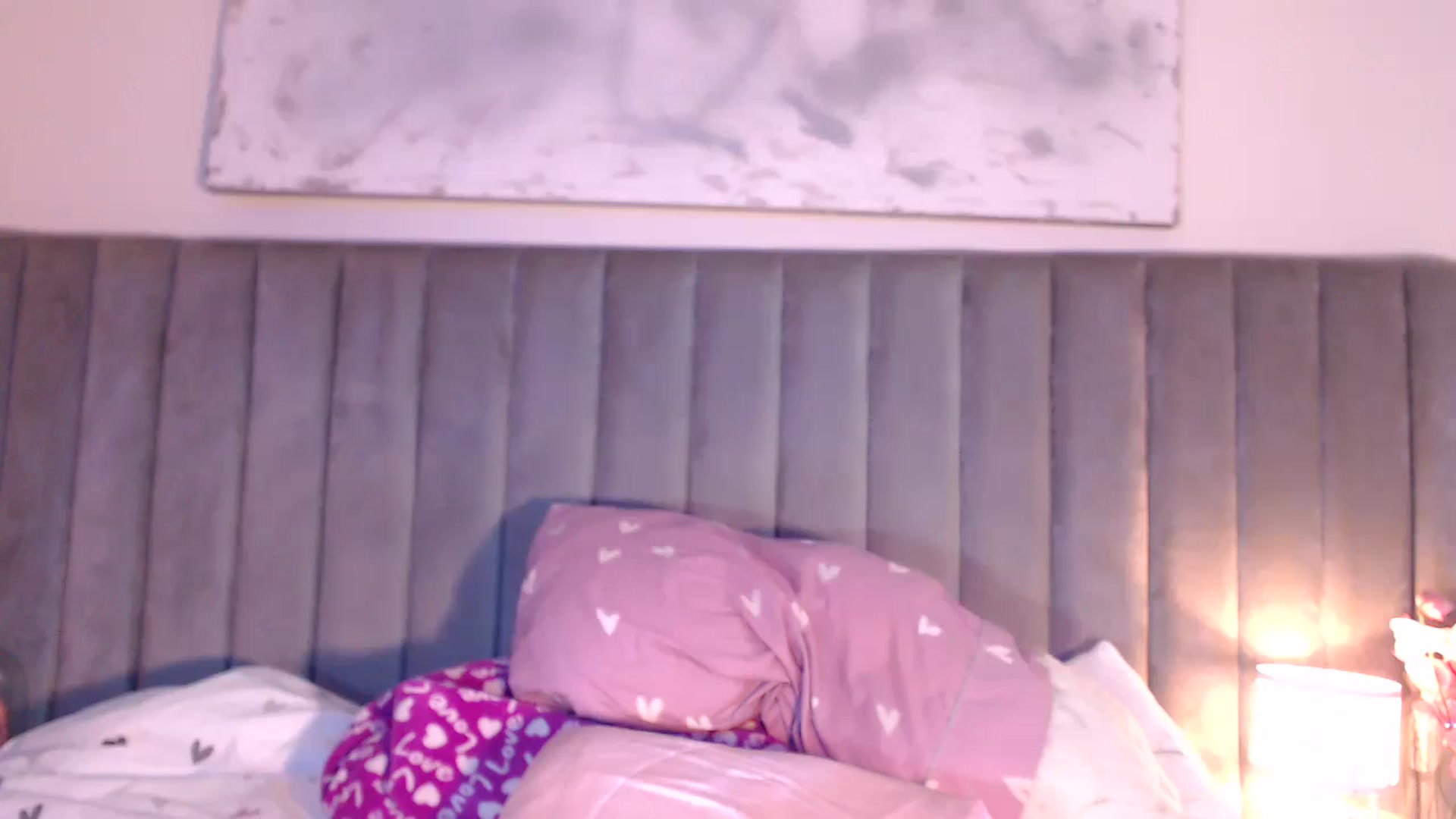 Gallery image thumbnail from SusyHernandez's myfreecams stream on, 03/16/2026, 03:47 image 1 of 20