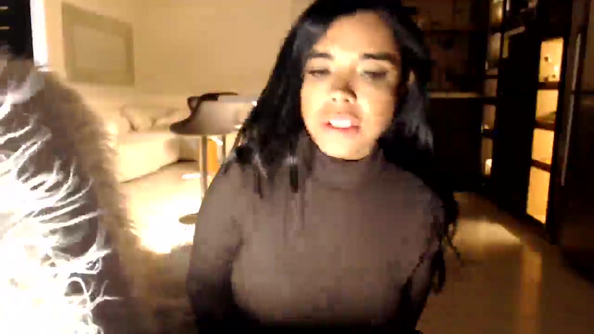 Gallery image thumbnail from SusyHernandez's myfreecams stream on, 03/28/2026, 24:30 image 12 of 20