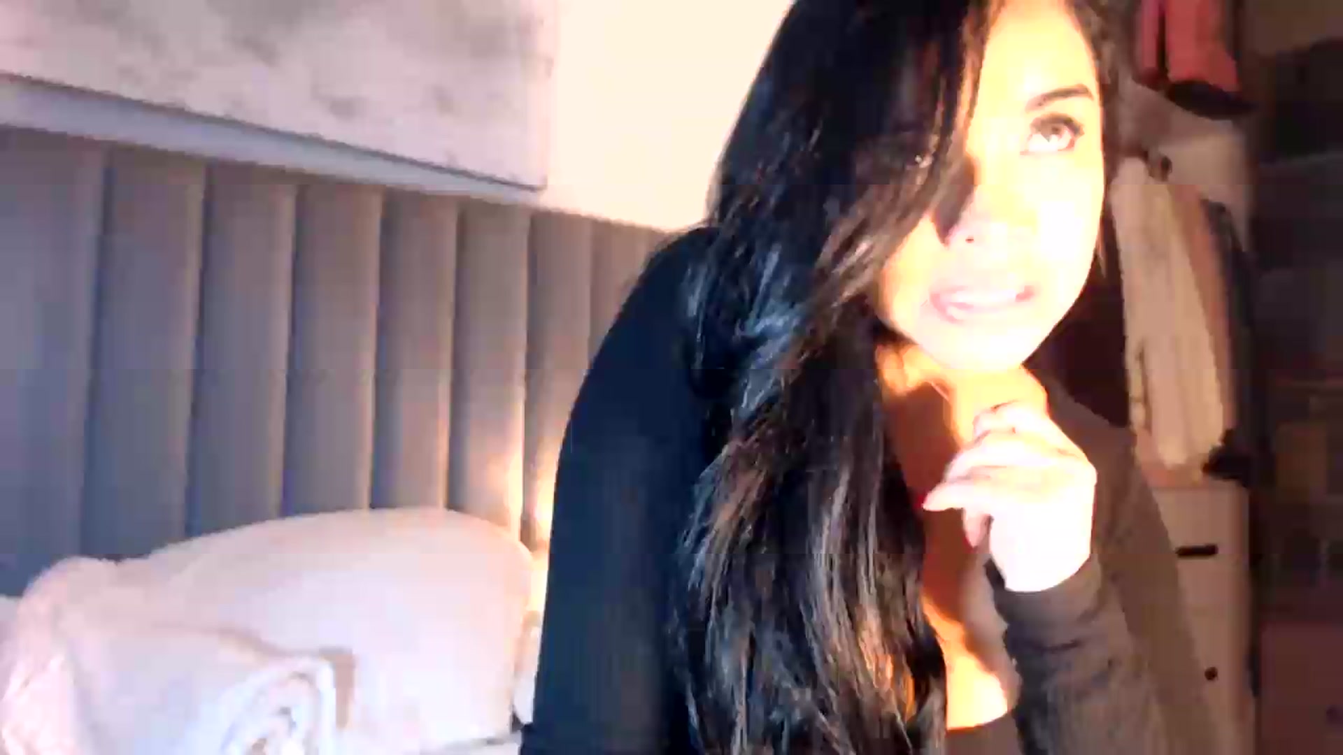 Gallery image thumbnail from SusyHernandez's myfreecams stream on, 07/31/2026, 04:30 image 1 of 20