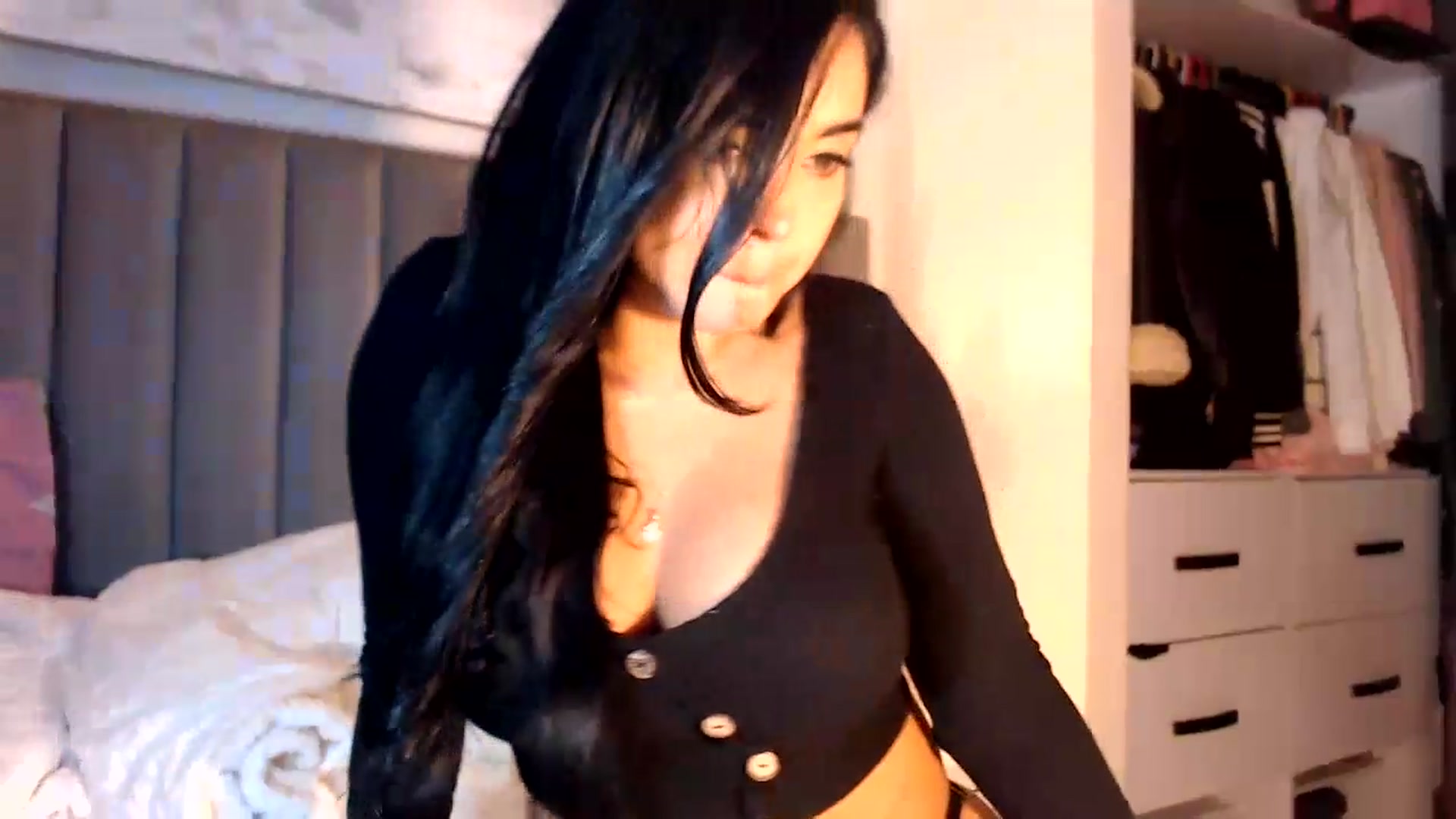 Gallery image thumbnail from SusyHernandez's myfreecams stream on, 07/31/2026, 04:43 image 20 of 20