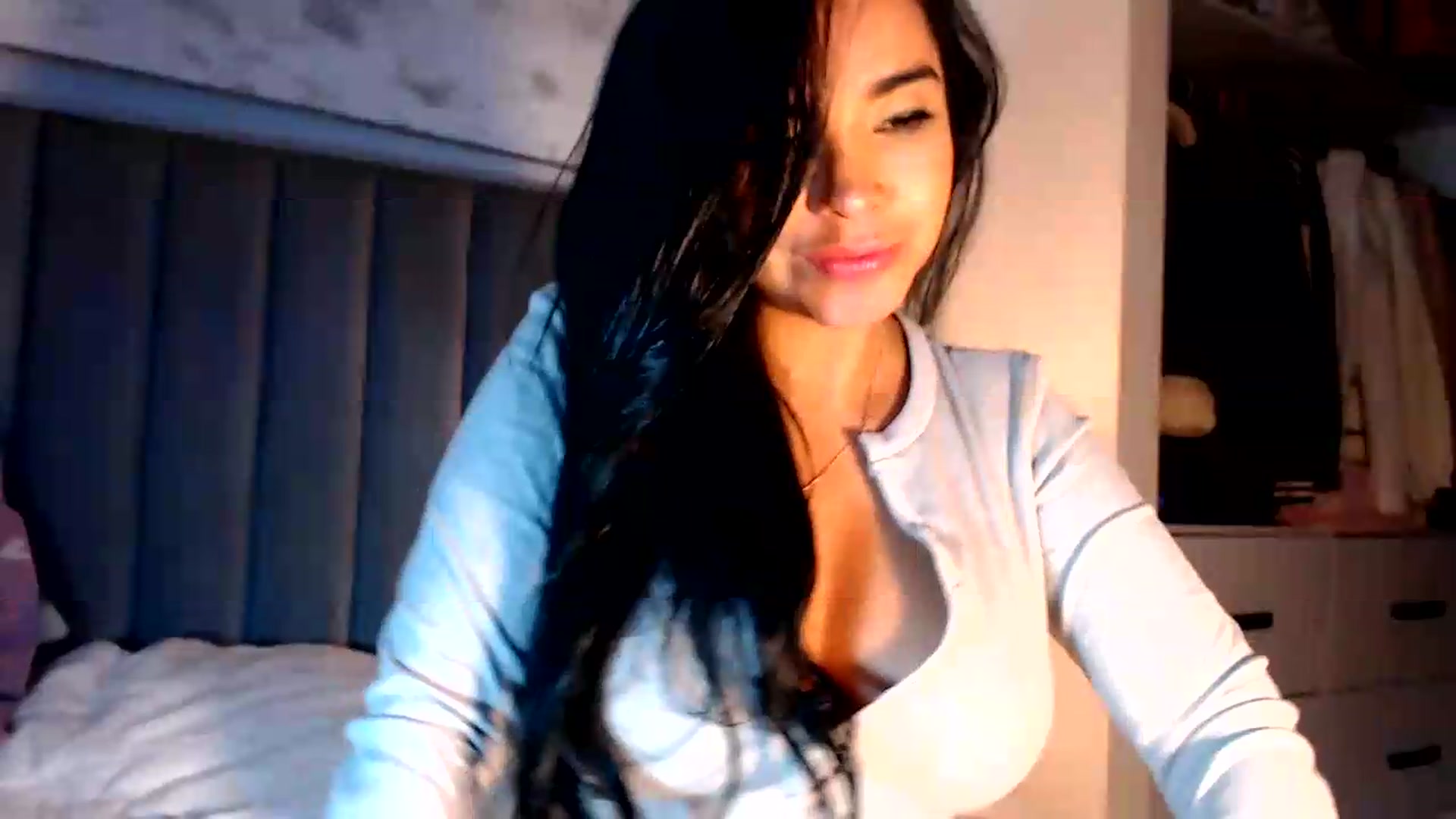 Gallery image thumbnail from SusyHernandez's myfreecams stream on, 08/02/2026, 02:47 image 3 of 20